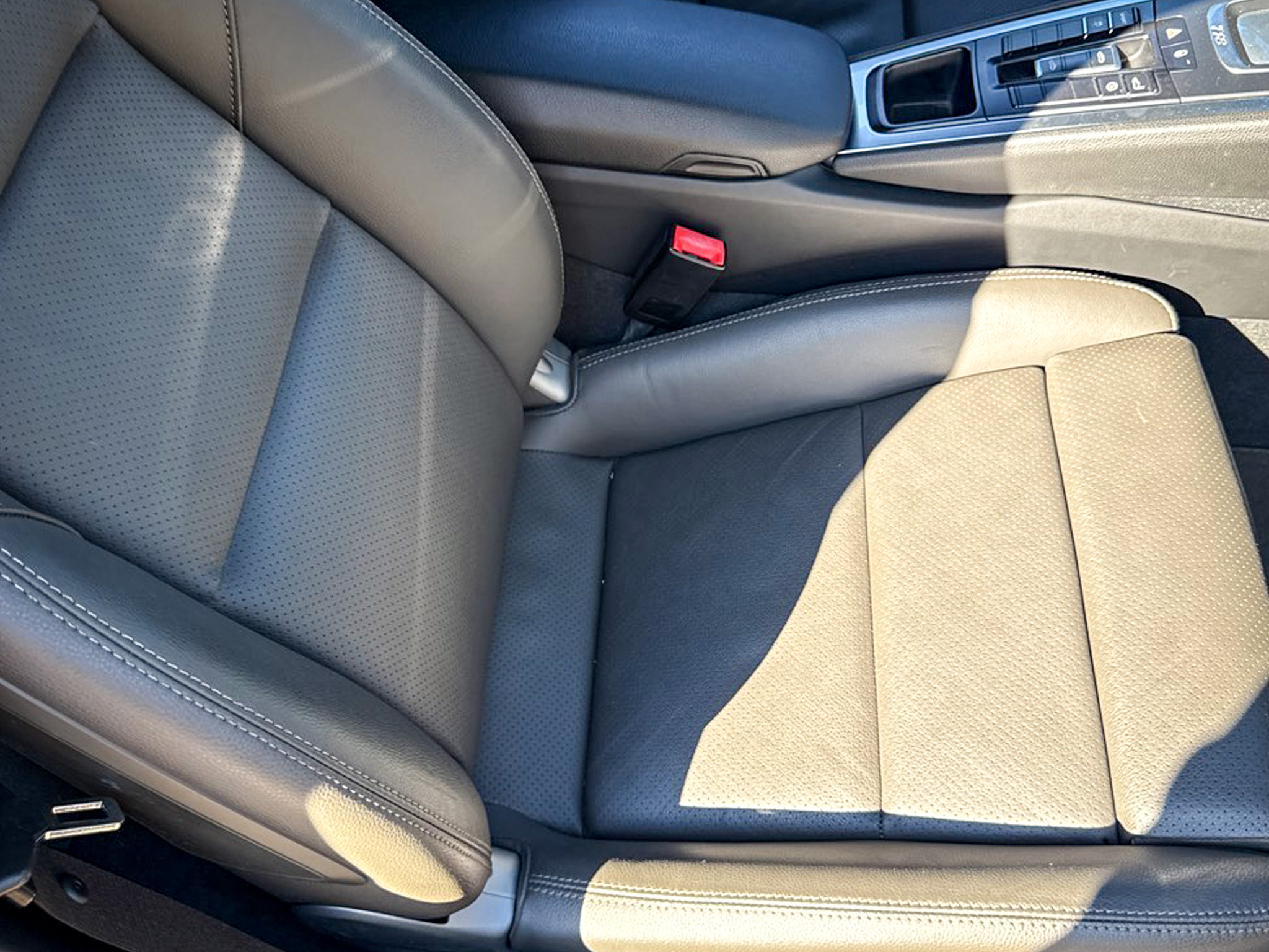 Porsche 718 Boxster Roadster 2017