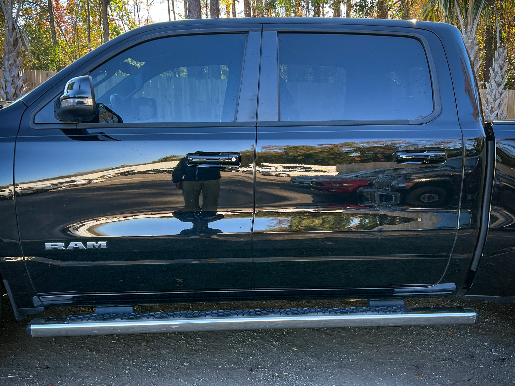 RAM 1500 Laramie 4x4 Crew Cab 5'7" Box 2023