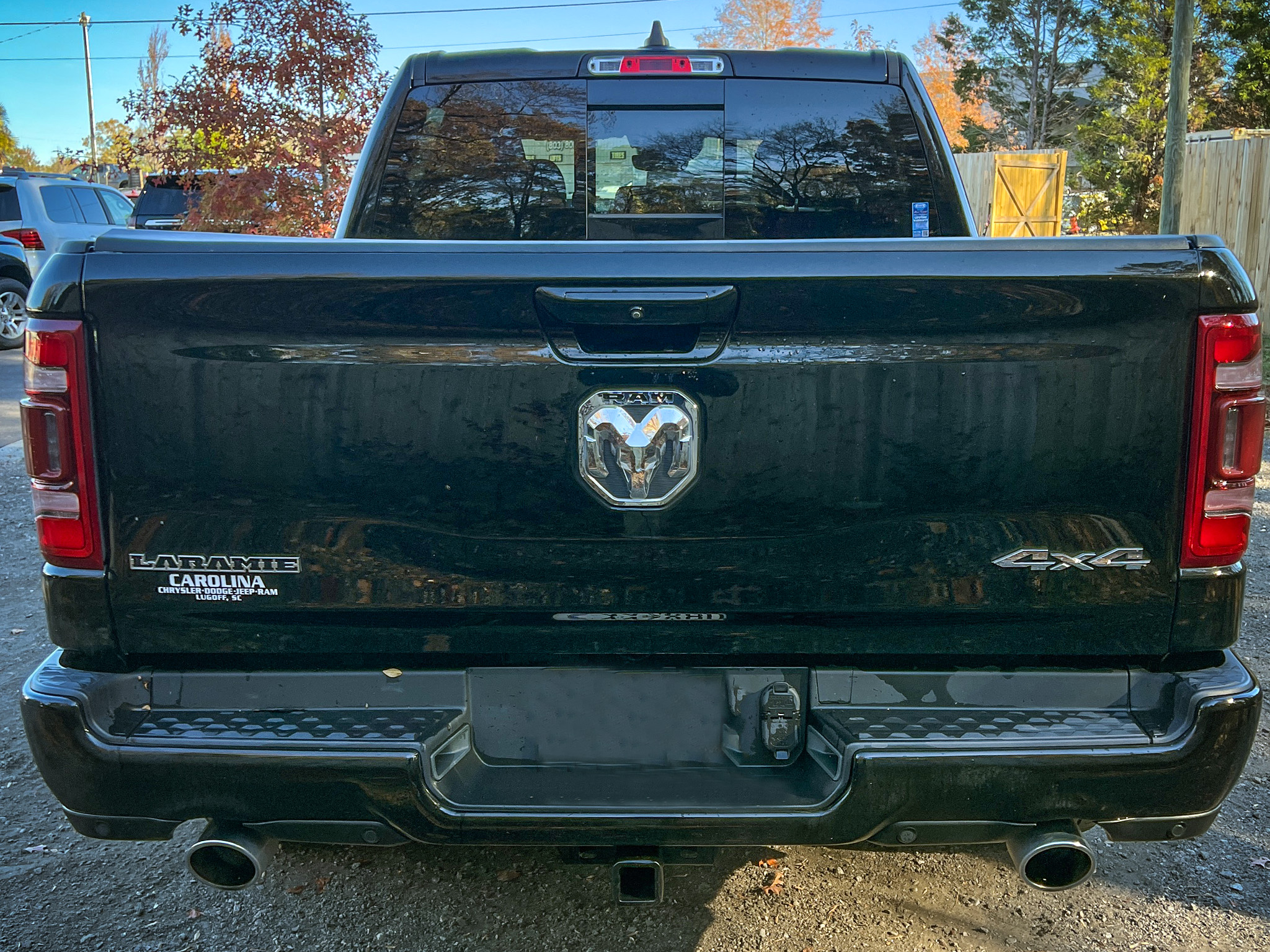 RAM 1500 Laramie 4x4 Crew Cab 5'7" Box 2023