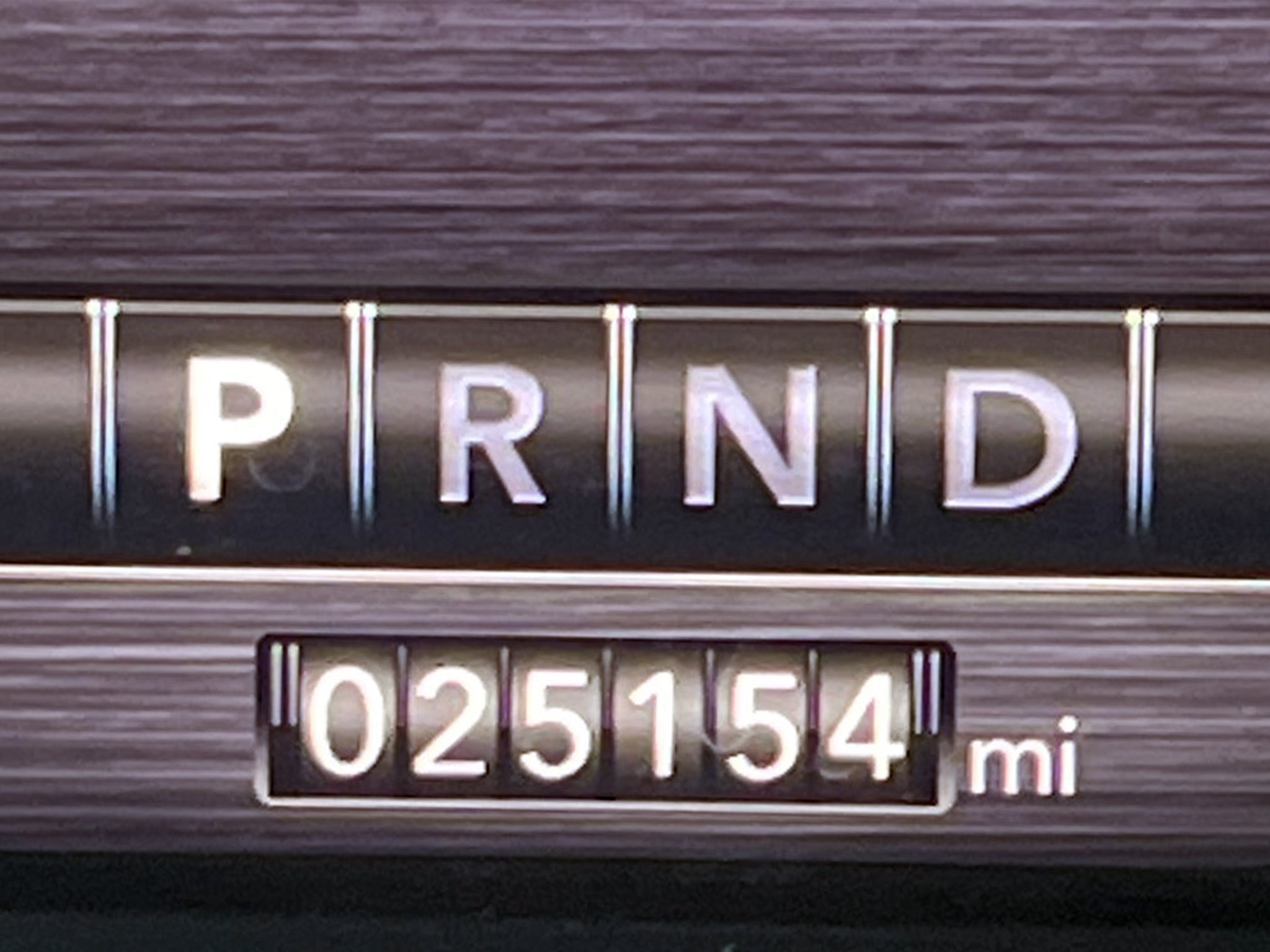 RAM 1500 Laramie 4x4 Crew Cab 5'7" Box 2023