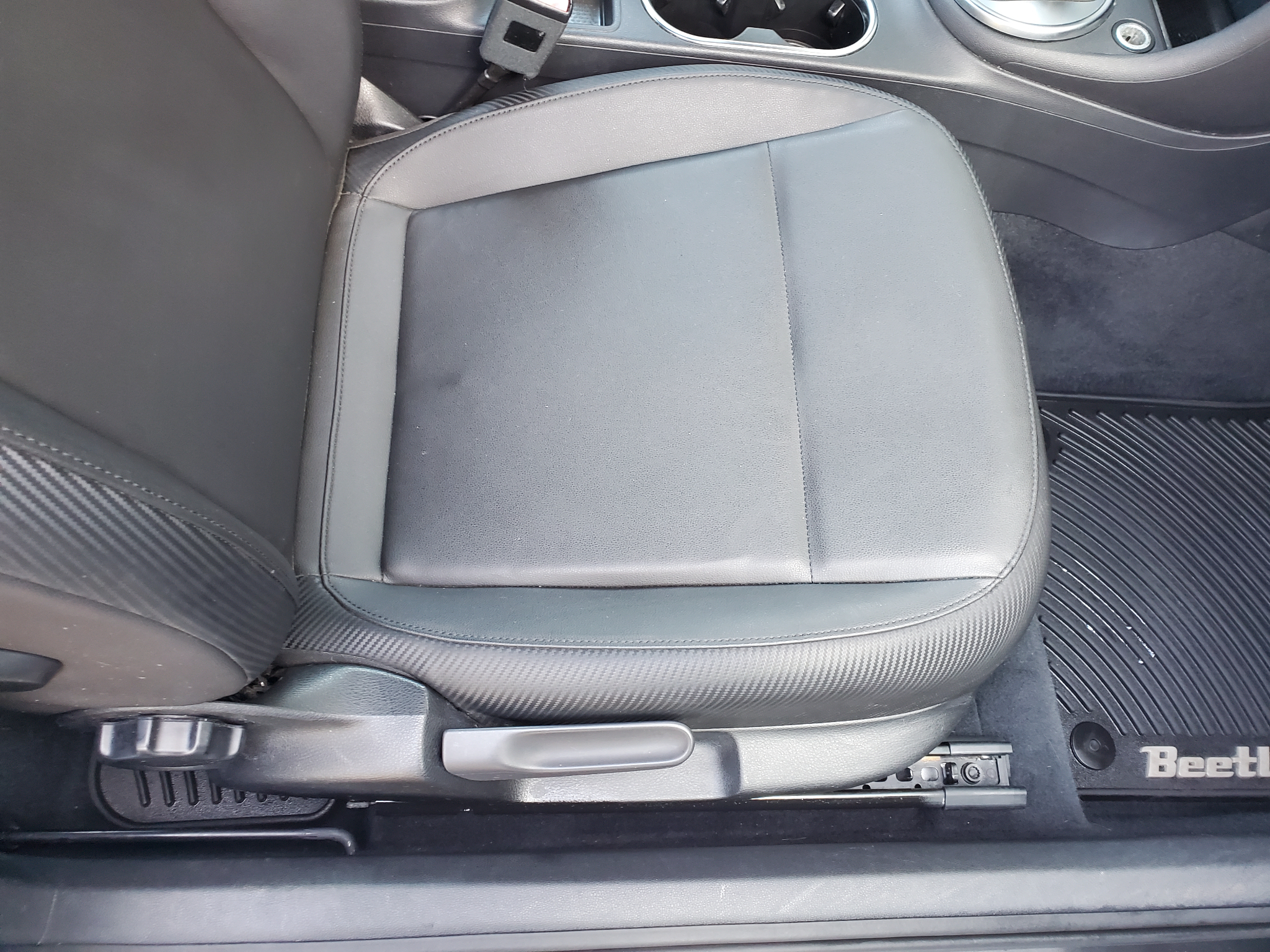 Volkswagen Beetle  2012