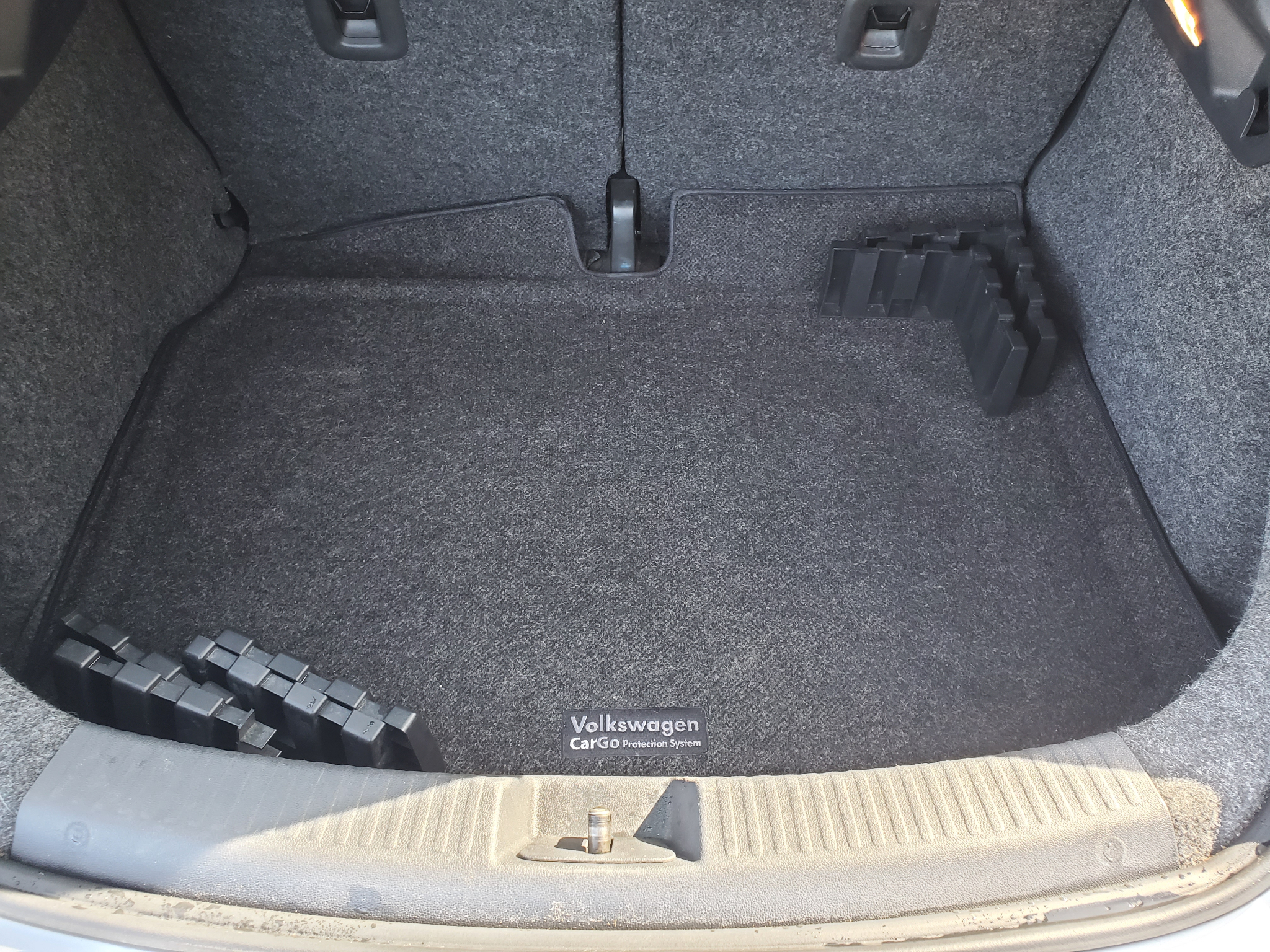 Volkswagen Beetle  2012