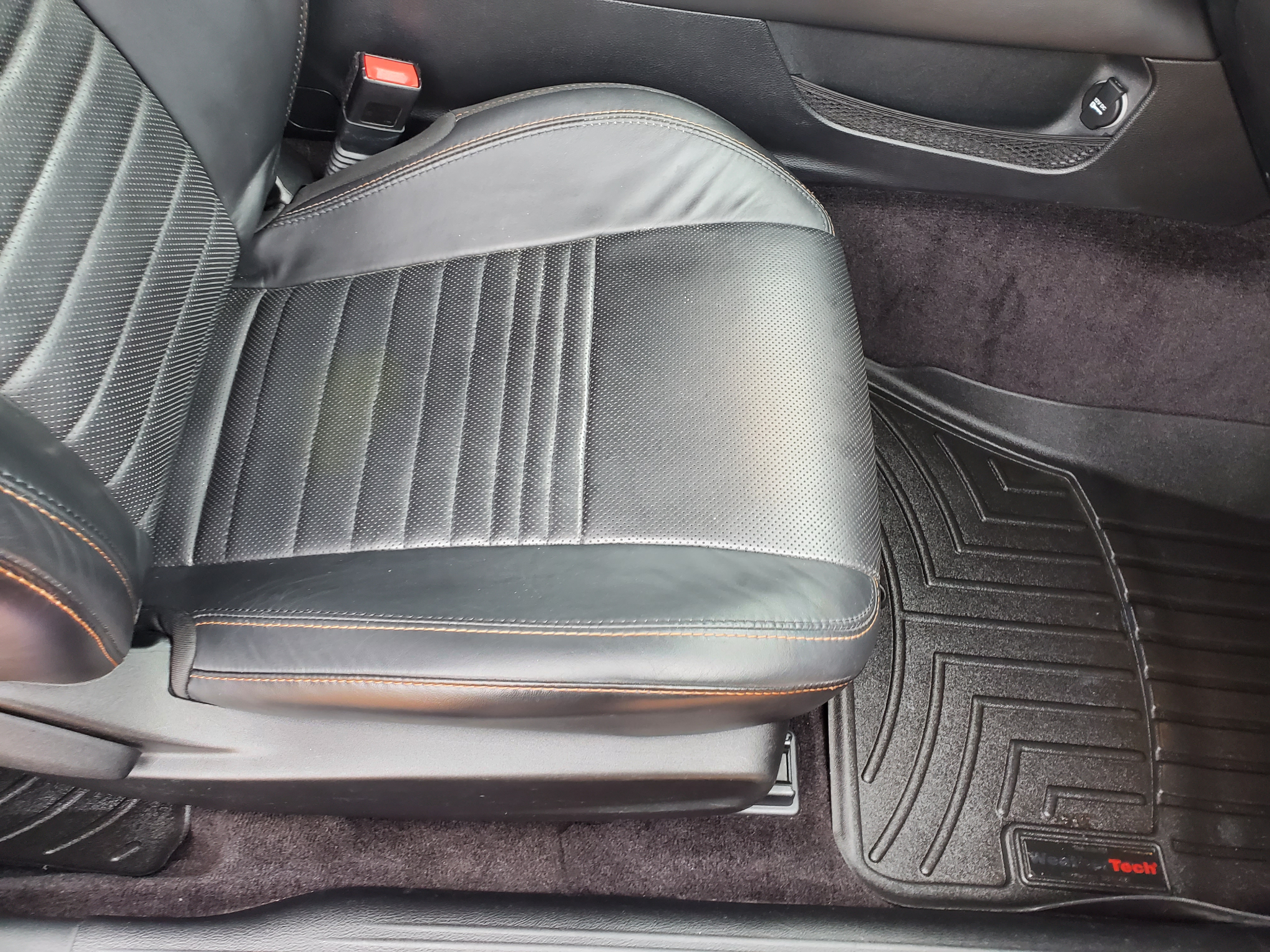 Dodge Challenger  2016