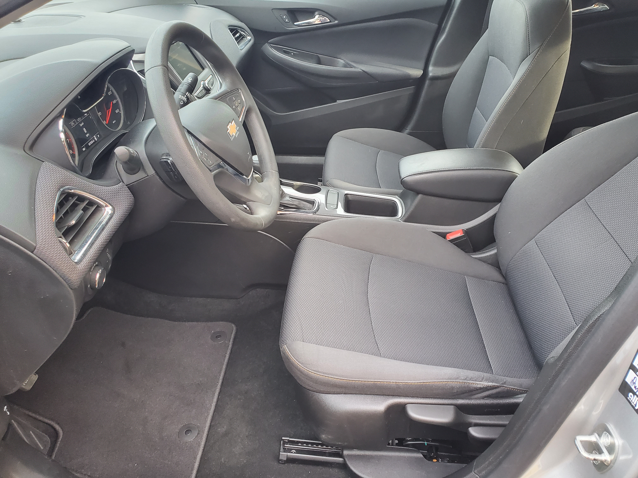 Chevrolet Cruze 4dr Sdn LS 2019