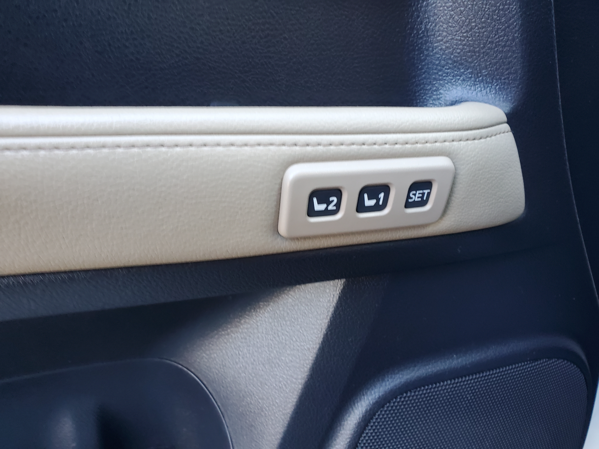 Toyota 4Runner  2015