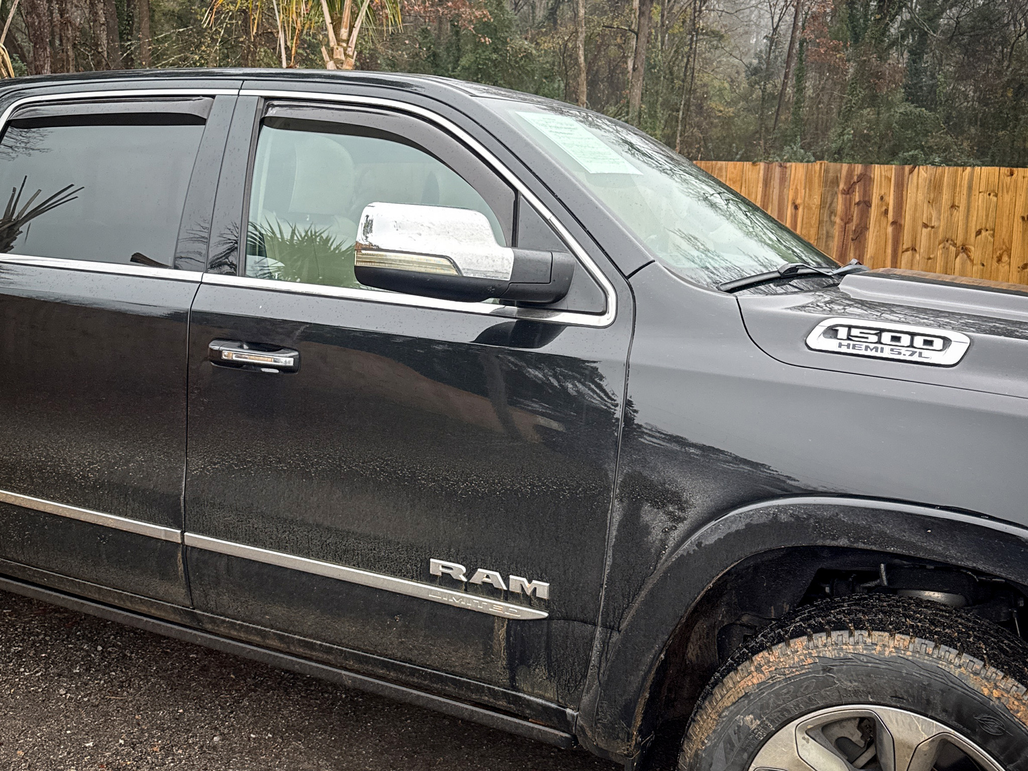 RAM 1500 Limited 4x4 Crew Cab 5'7" Box 2019