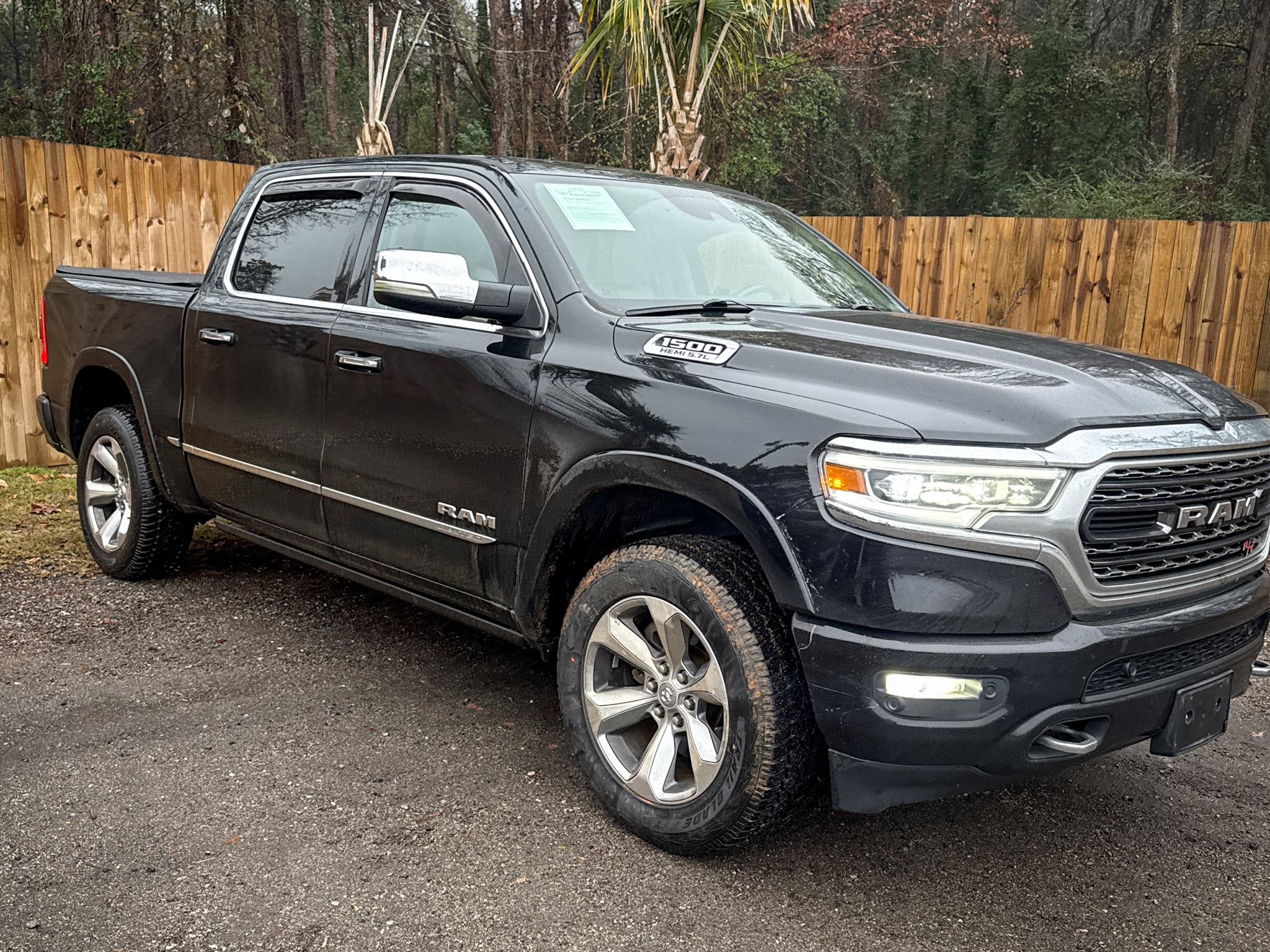 RAM 1500 Limited 4x4 Crew Cab 5'7" Box 2019
