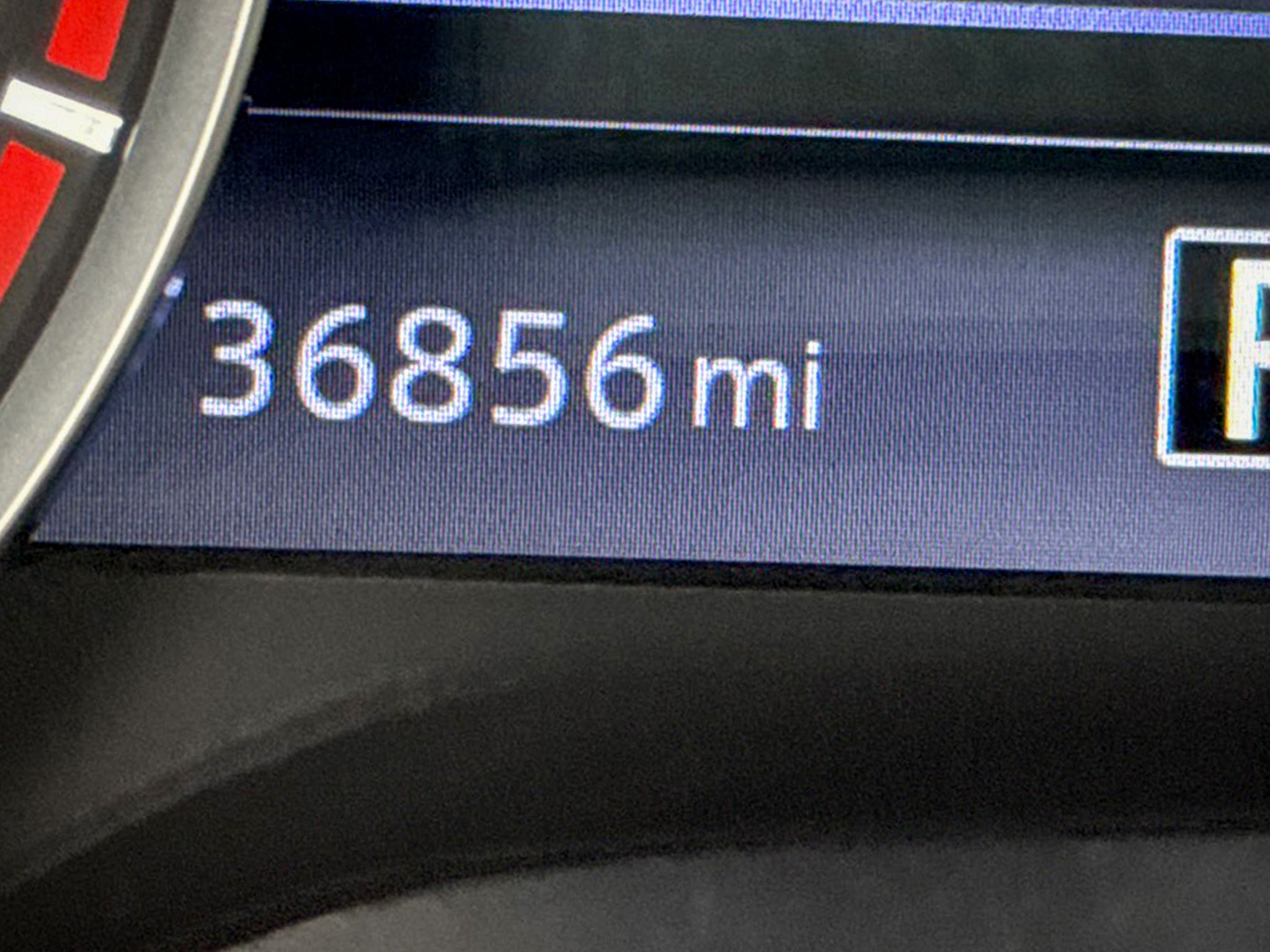 Nissan Titan 4x4 Crew Cab Platinum Reserve 2023