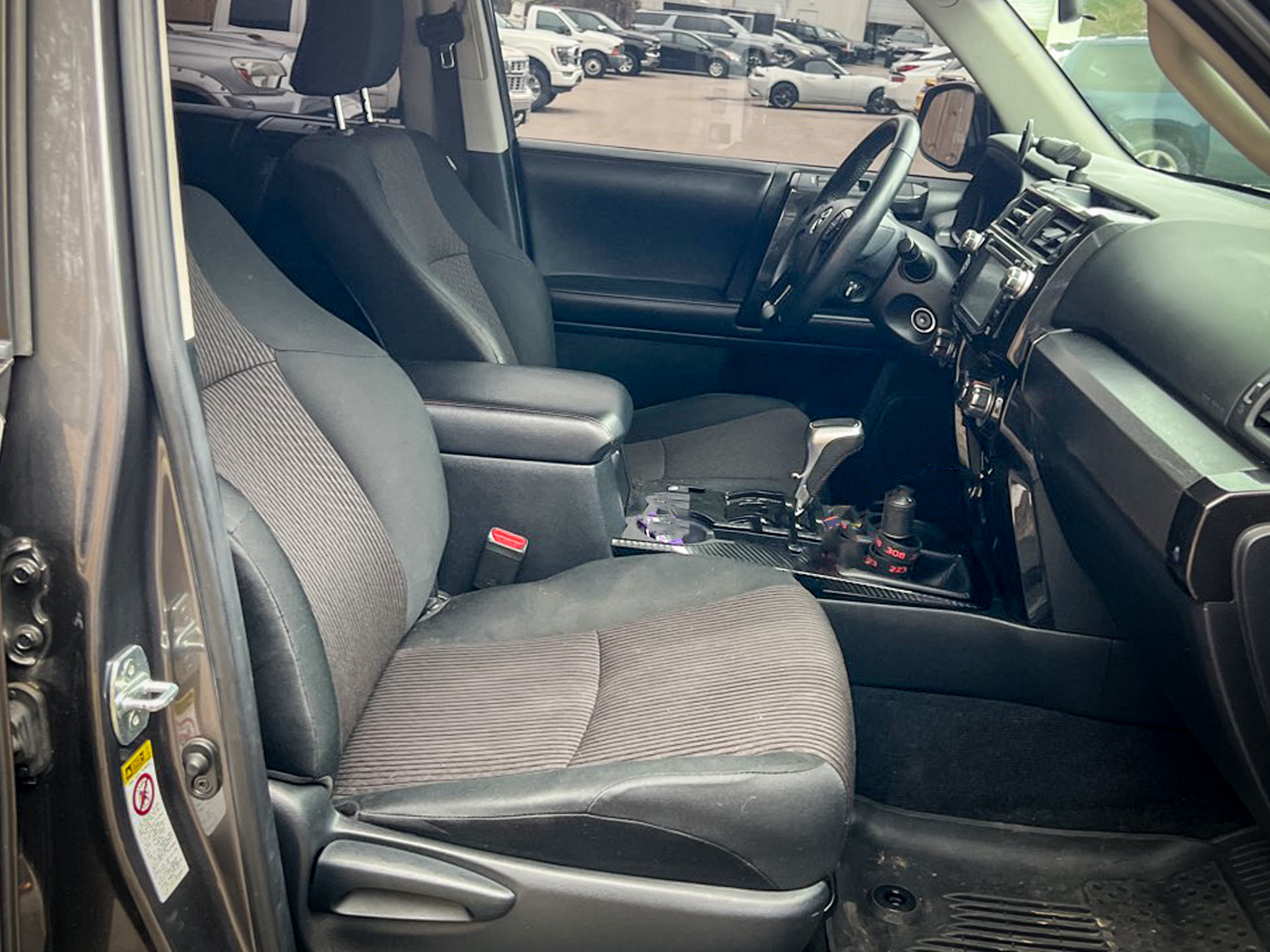 Toyota 4Runner SR5 4WD (Natl) 2018