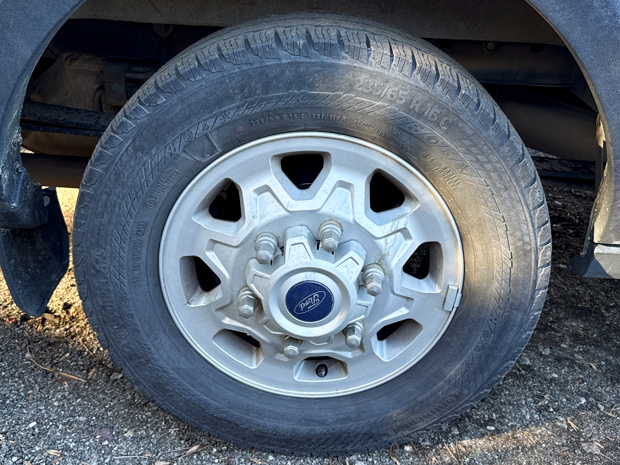 Ford Transit Passenger Wagon  2023