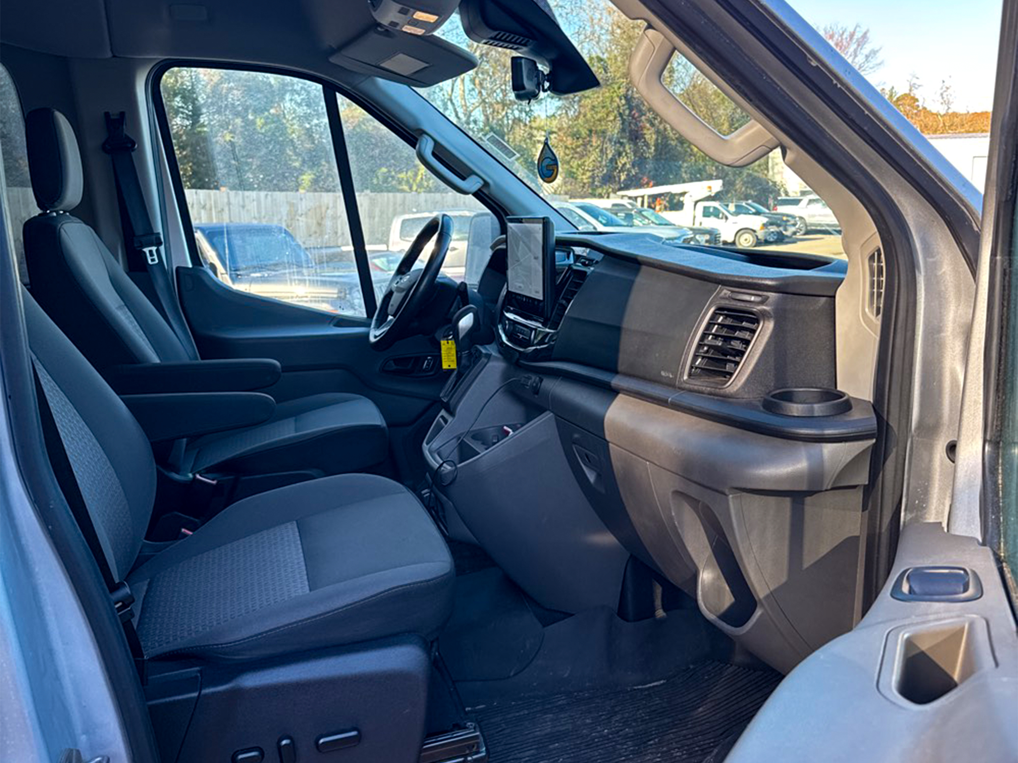 Ford Transit Passenger Wagon  2023