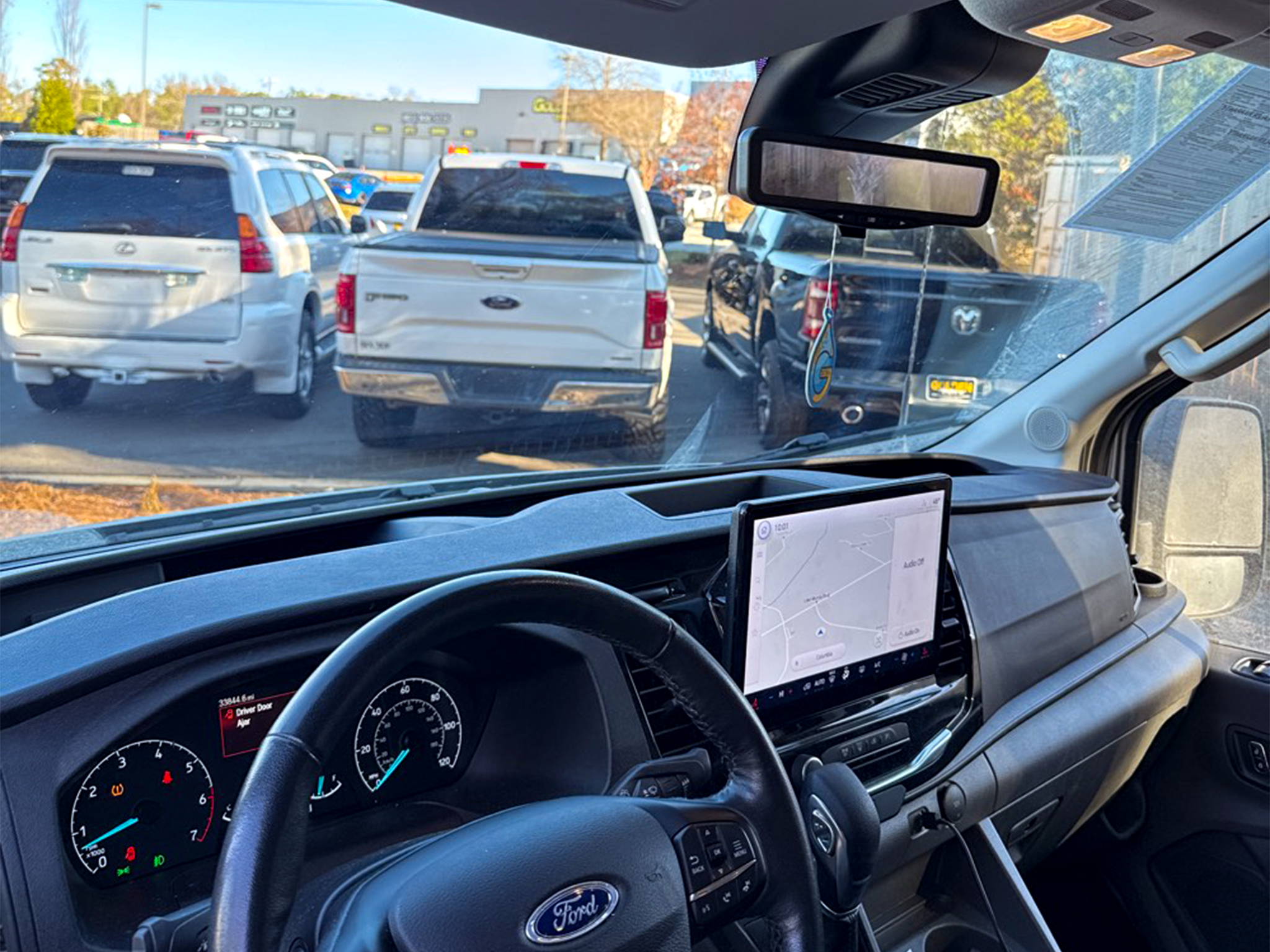 Ford Transit Passenger Wagon  2023