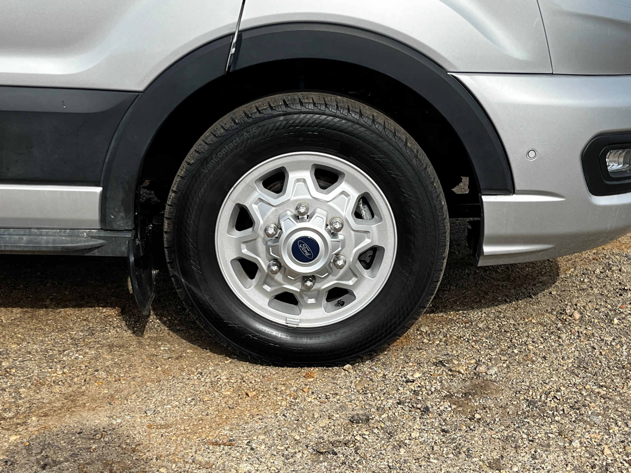 Ford Transit Passenger Wagon  2023