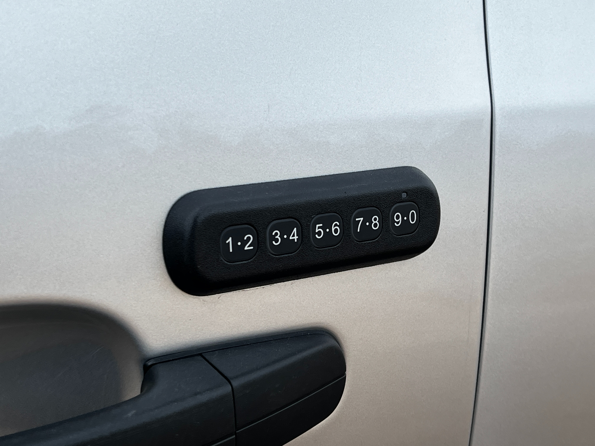 Ford Transit Passenger Wagon  2023