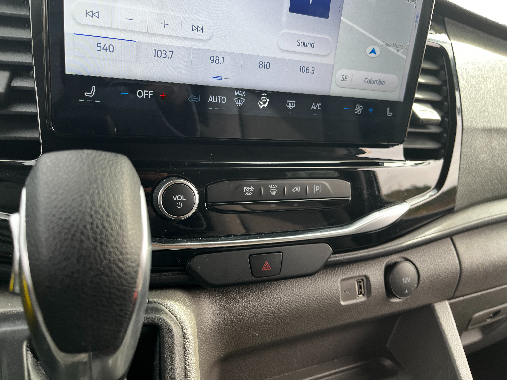 Ford Transit Passenger Wagon  2023