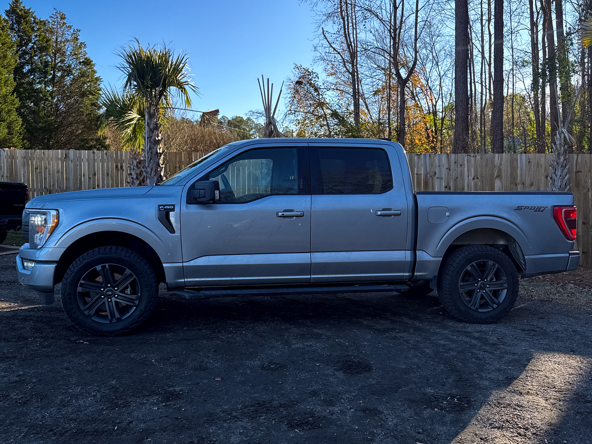 Ford F-150 XLT 4WD SuperCrew 5.5' Box 2022