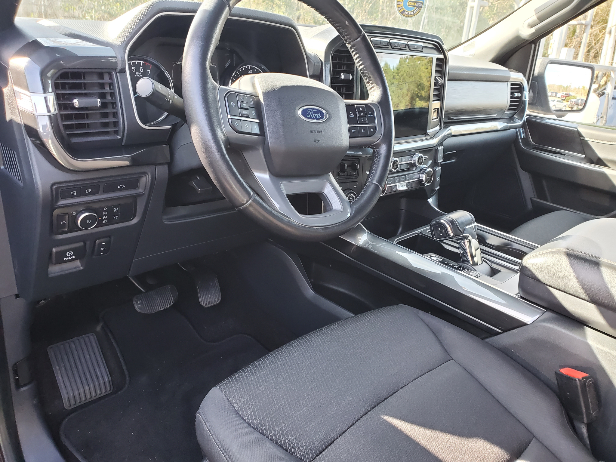 Ford F-150 XLT 4WD SuperCrew 5.5' Box 2022