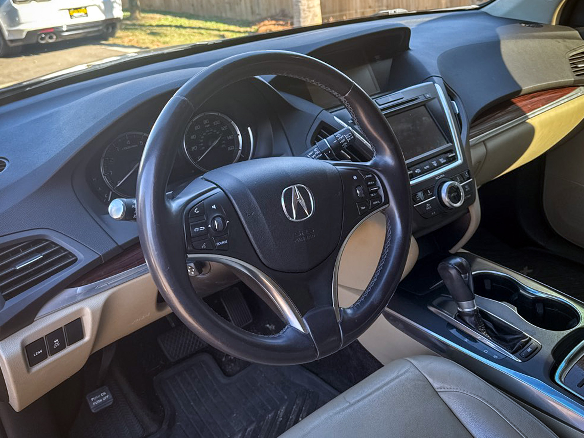 Acura MDX SH-AWD 4dr Tech Pkg 2014