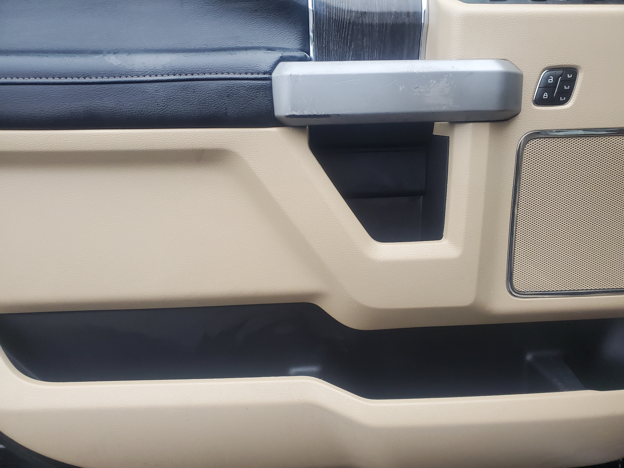 Ford Super Duty F-250 SRW Lariat 4WD Crew Cab 6.75' Box 2020