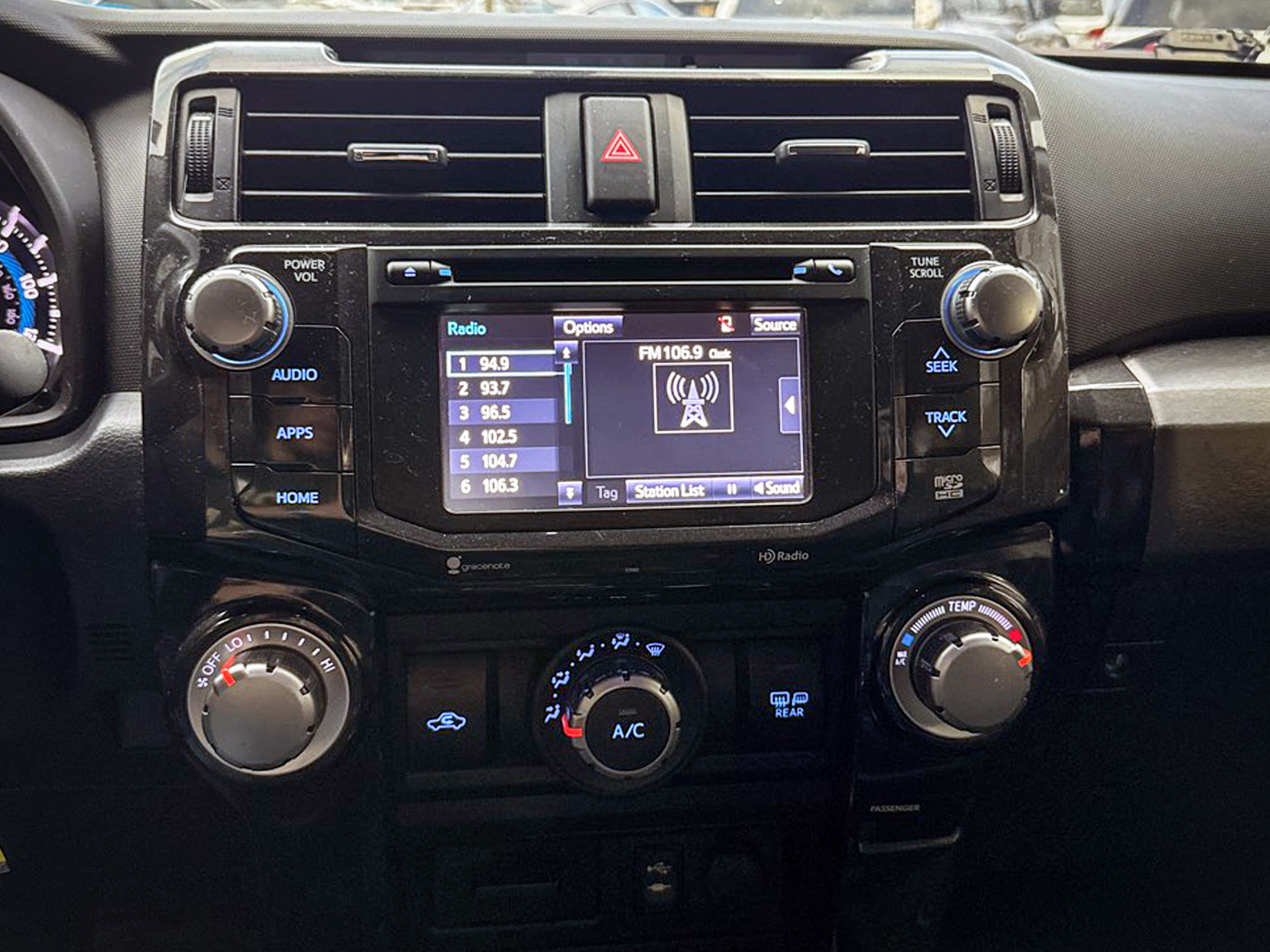 Toyota 4Runner  2015