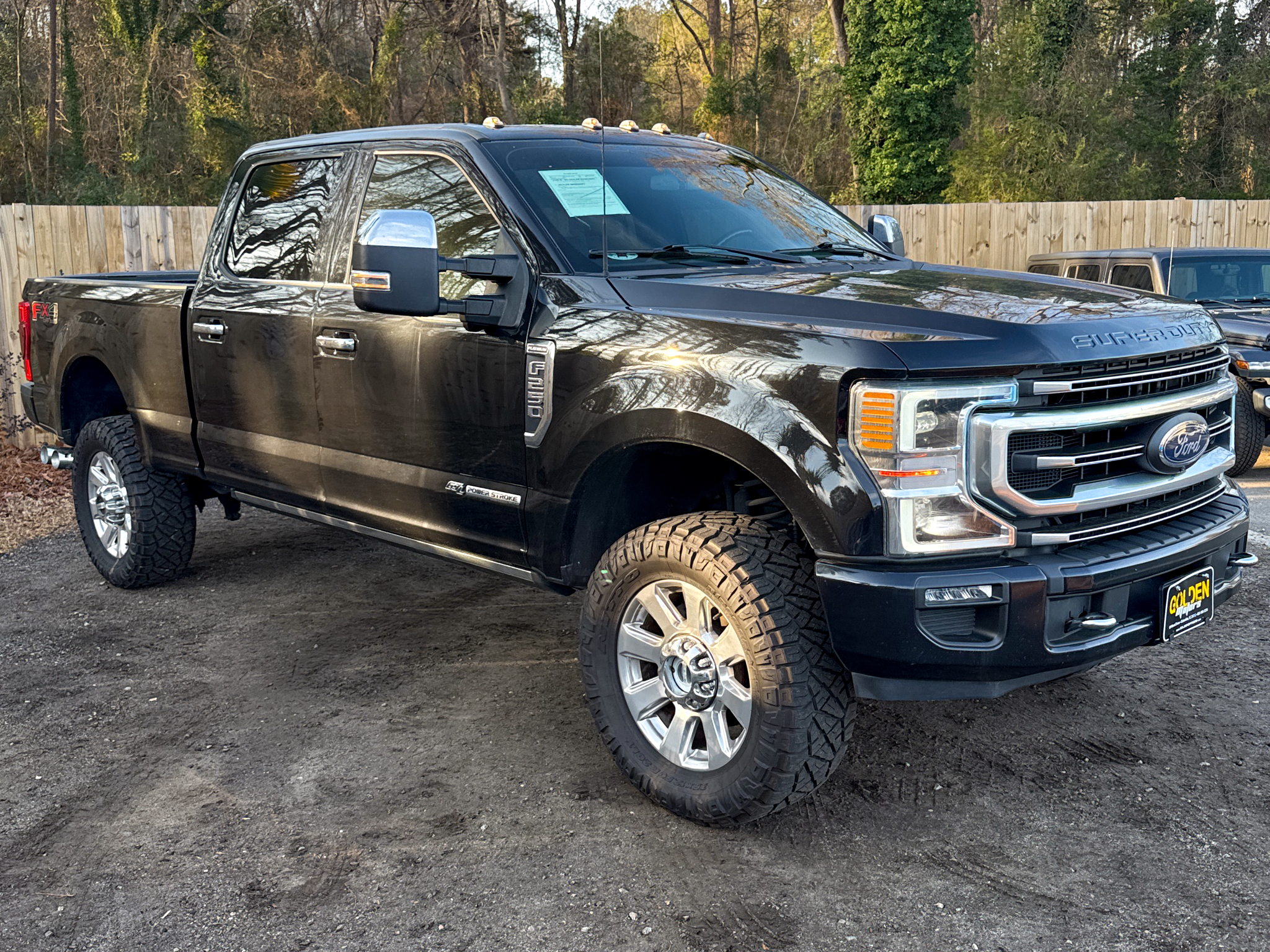 Ford Super Duty F-250 SRW Platinum 4WD Crew Cab 6.75' Box 2022