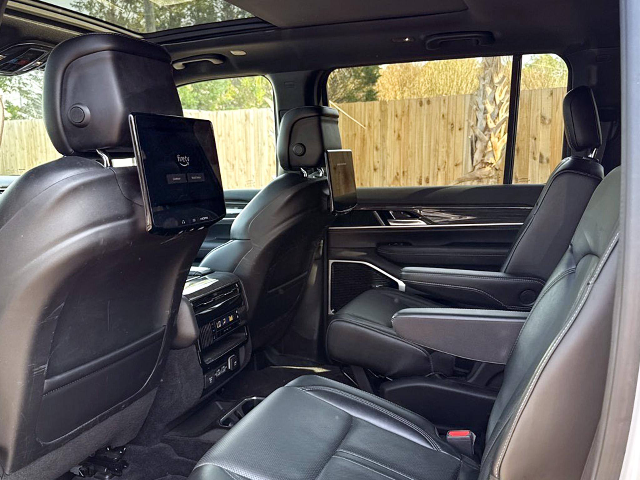 Jeep Wagoneer Series III 4x4 2022