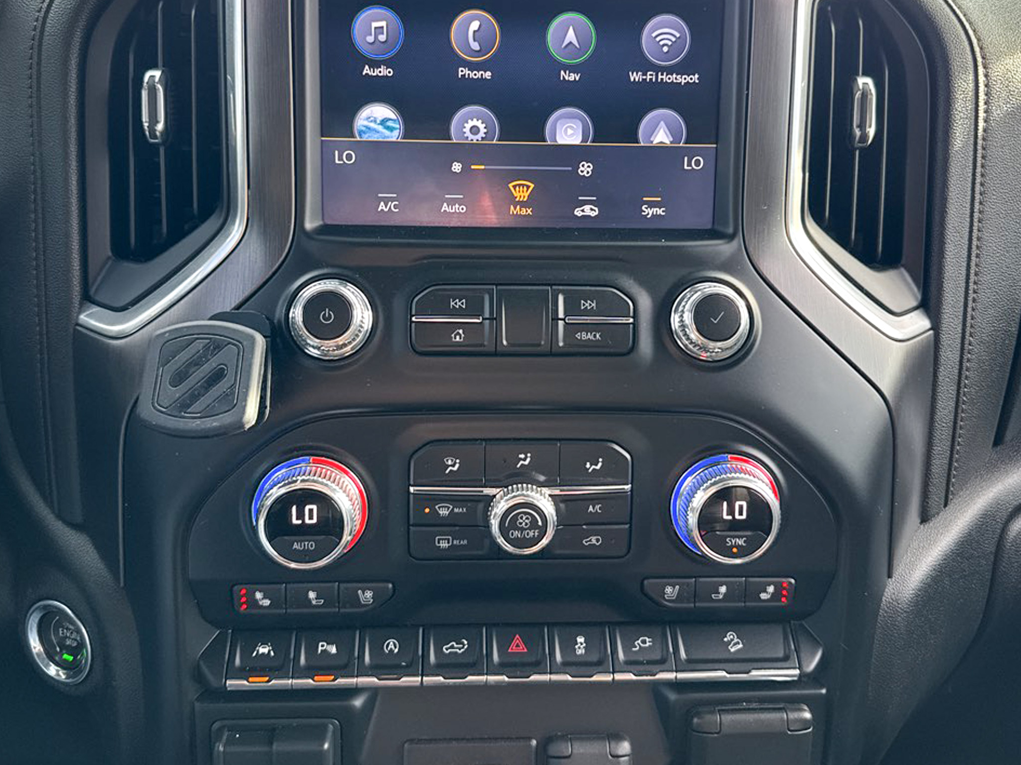 GMC Sierra 1500 4WD Crew Cab 147" AT4 2020