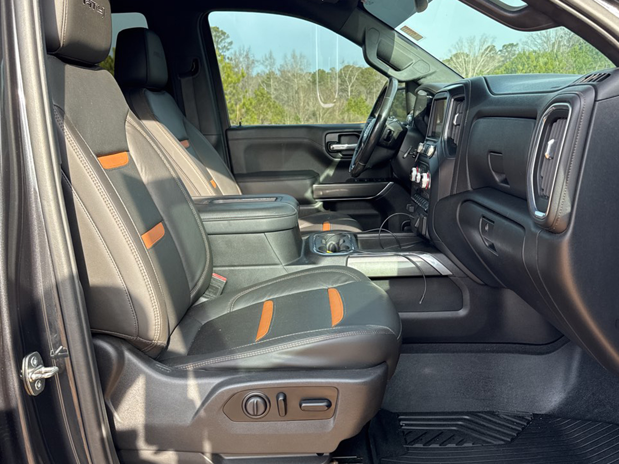 GMC Sierra 1500 4WD Crew Cab 147" AT4 2020