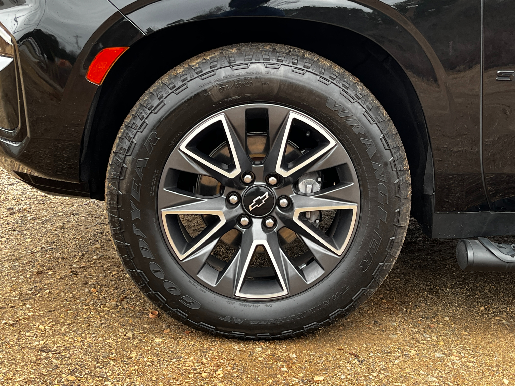 Chevrolet Suburban 4WD 4dr Z71 2022