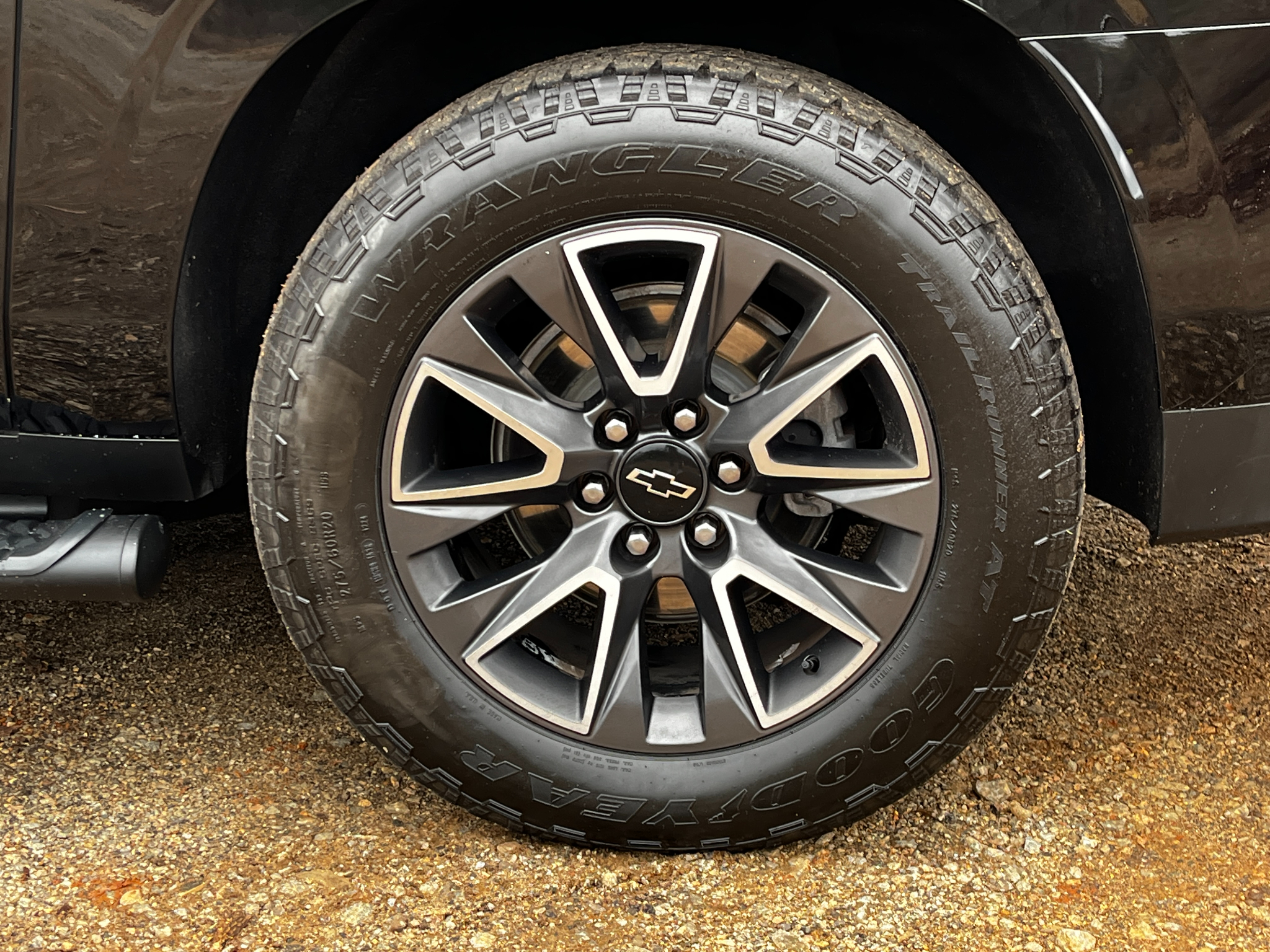 Chevrolet Suburban 4WD 4dr Z71 2022