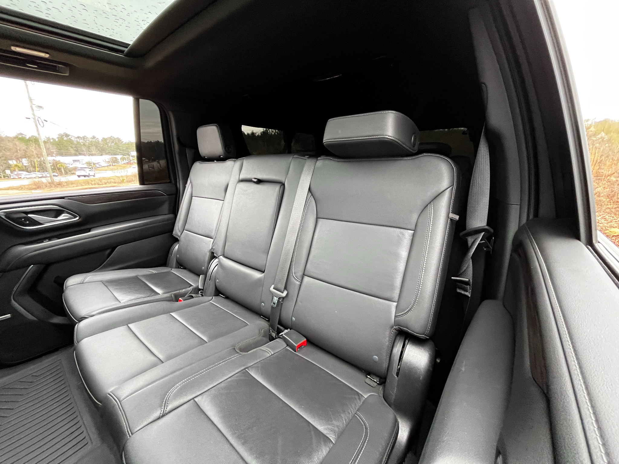 Chevrolet Suburban 4WD 4dr Z71 2022