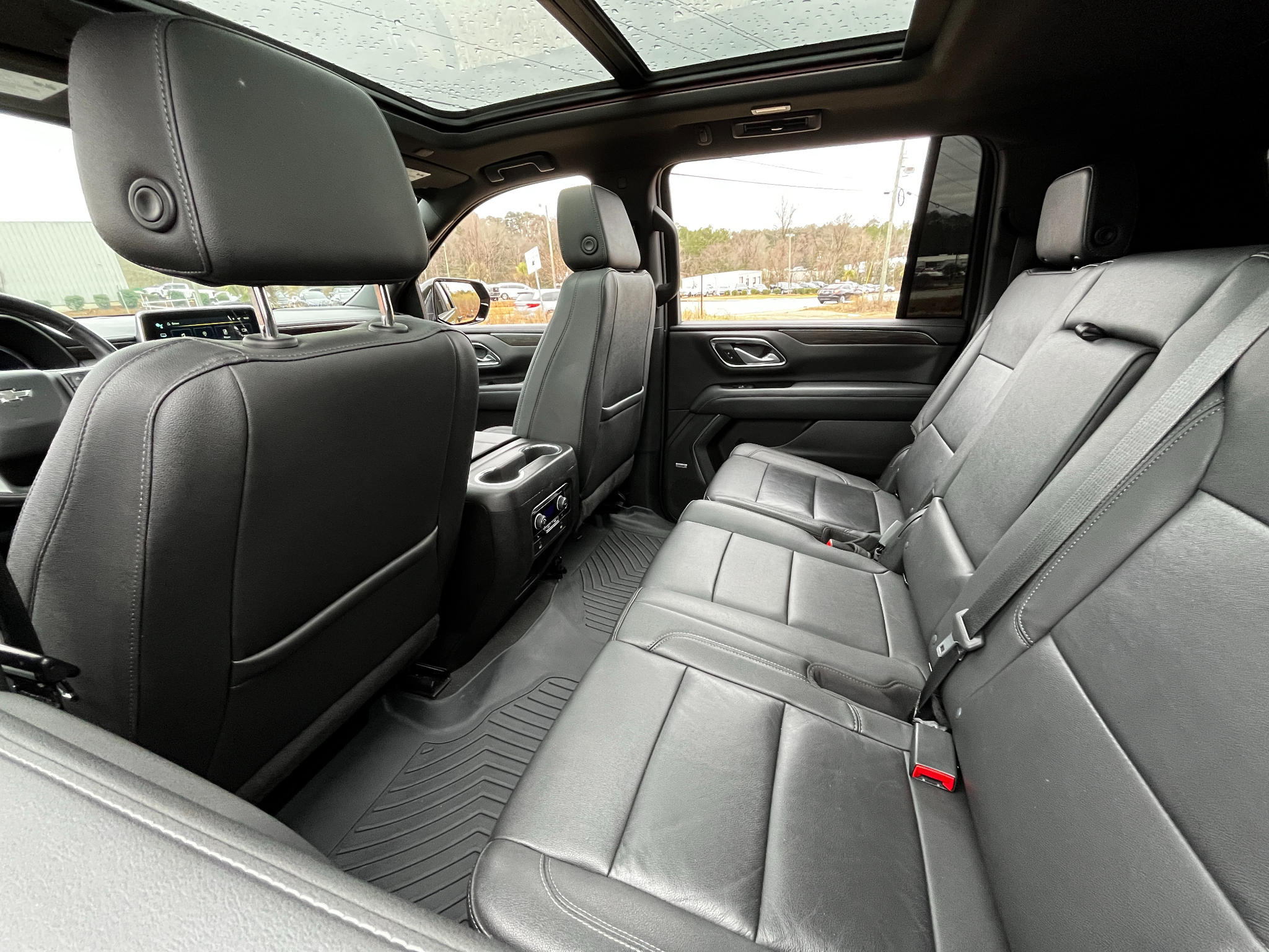 Chevrolet Suburban 4WD 4dr Z71 2022