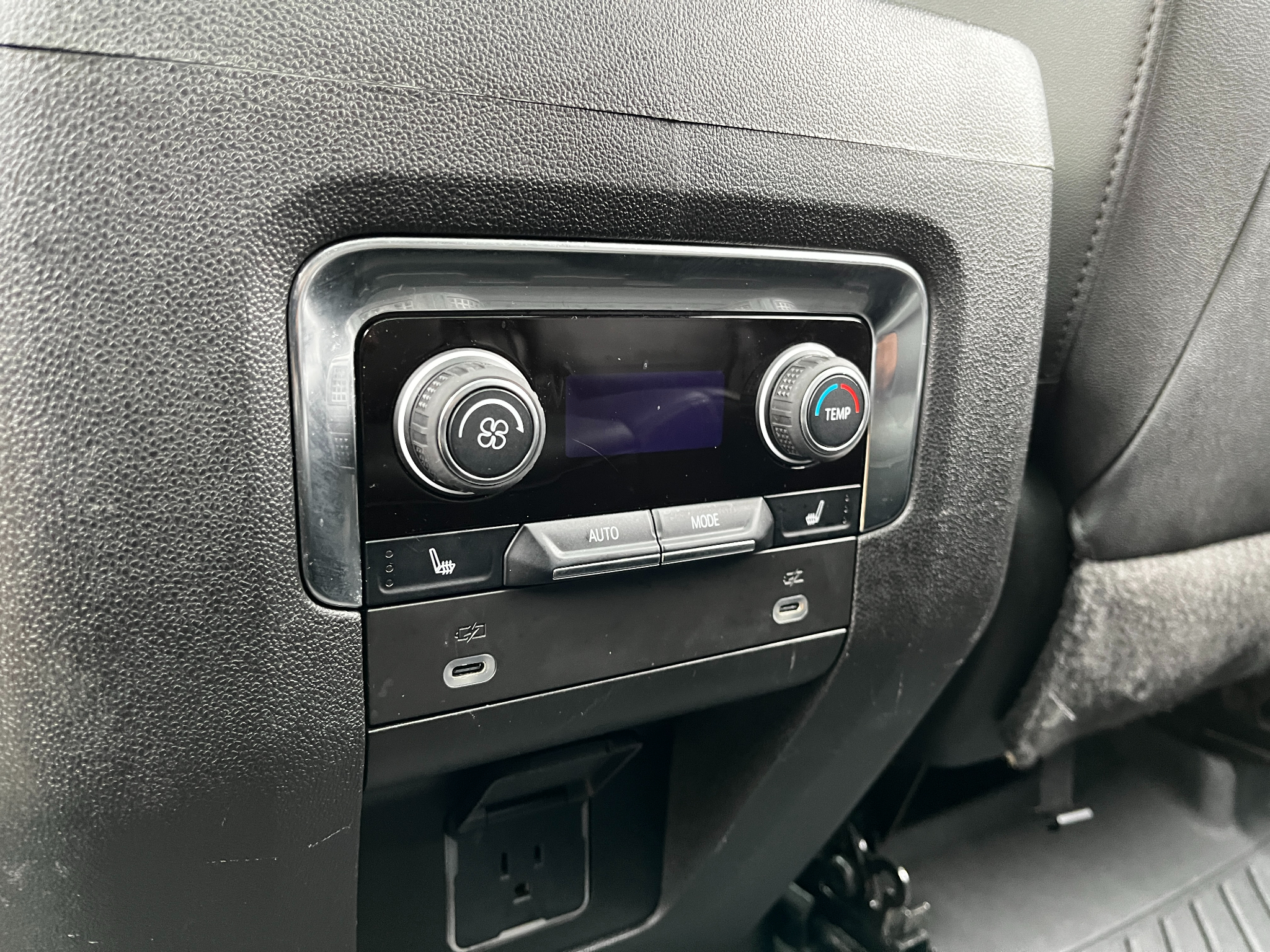 Chevrolet Suburban 4WD 4dr Z71 2022