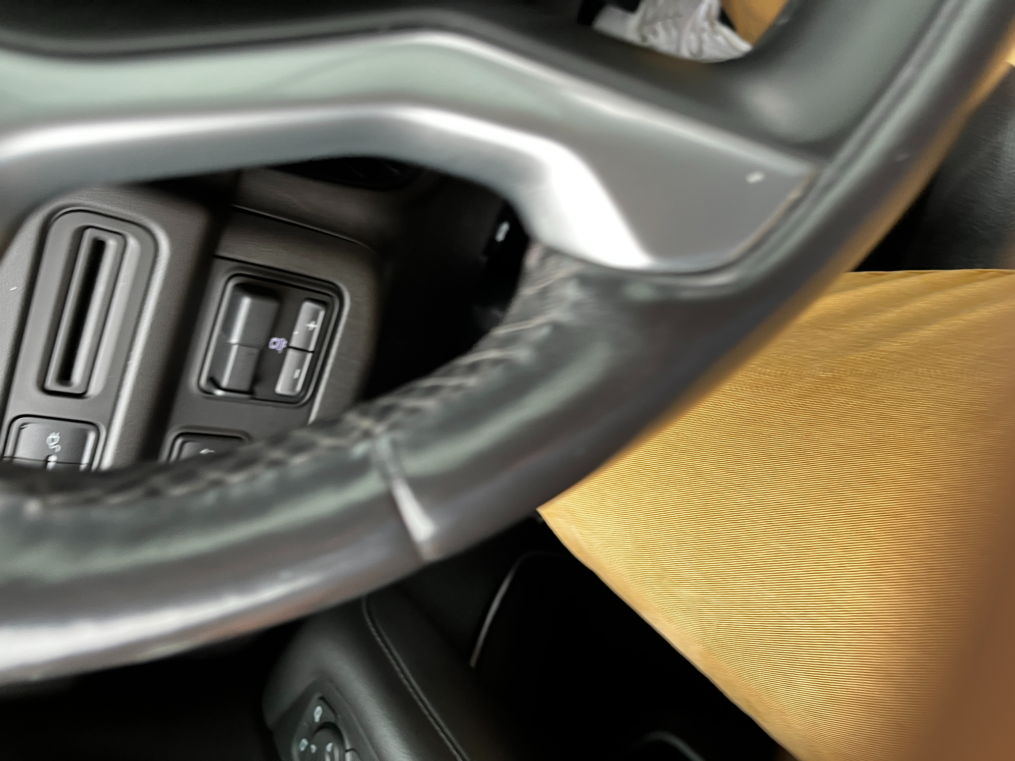 Chevrolet Suburban 4WD 4dr Z71 2022