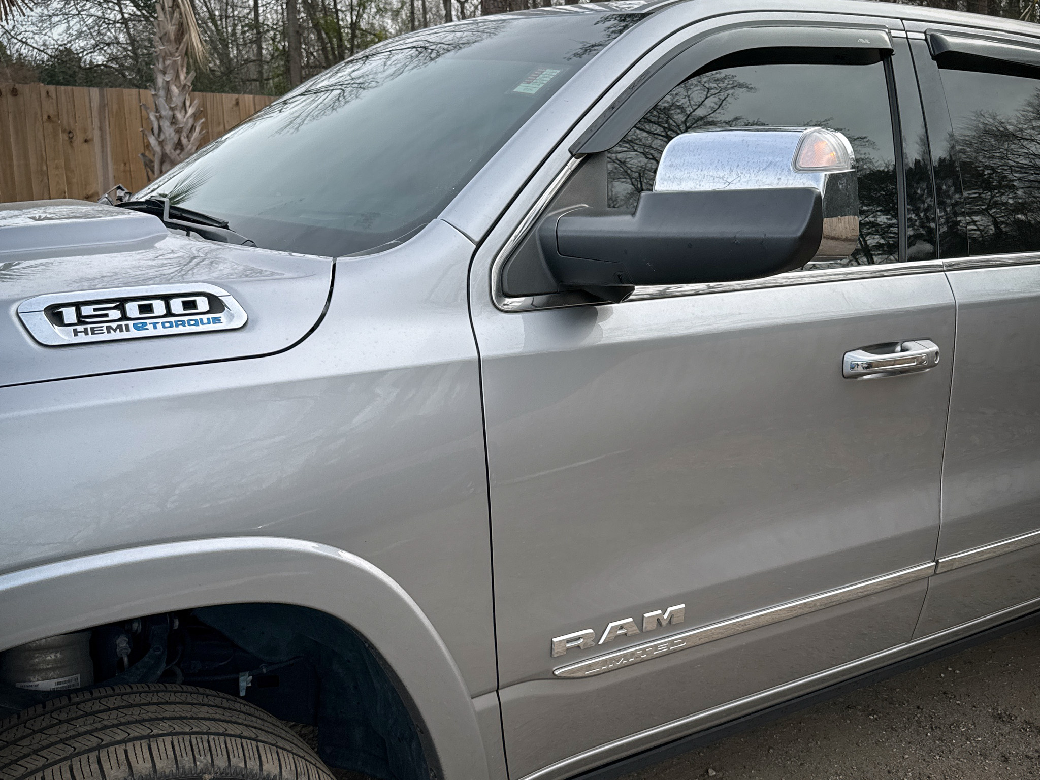 RAM 1500 Limited 4x4 Crew Cab 5'7" Box 2022