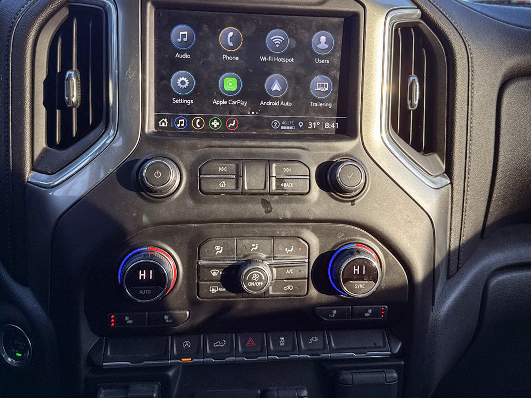 Chevrolet Silverado 1500  2021