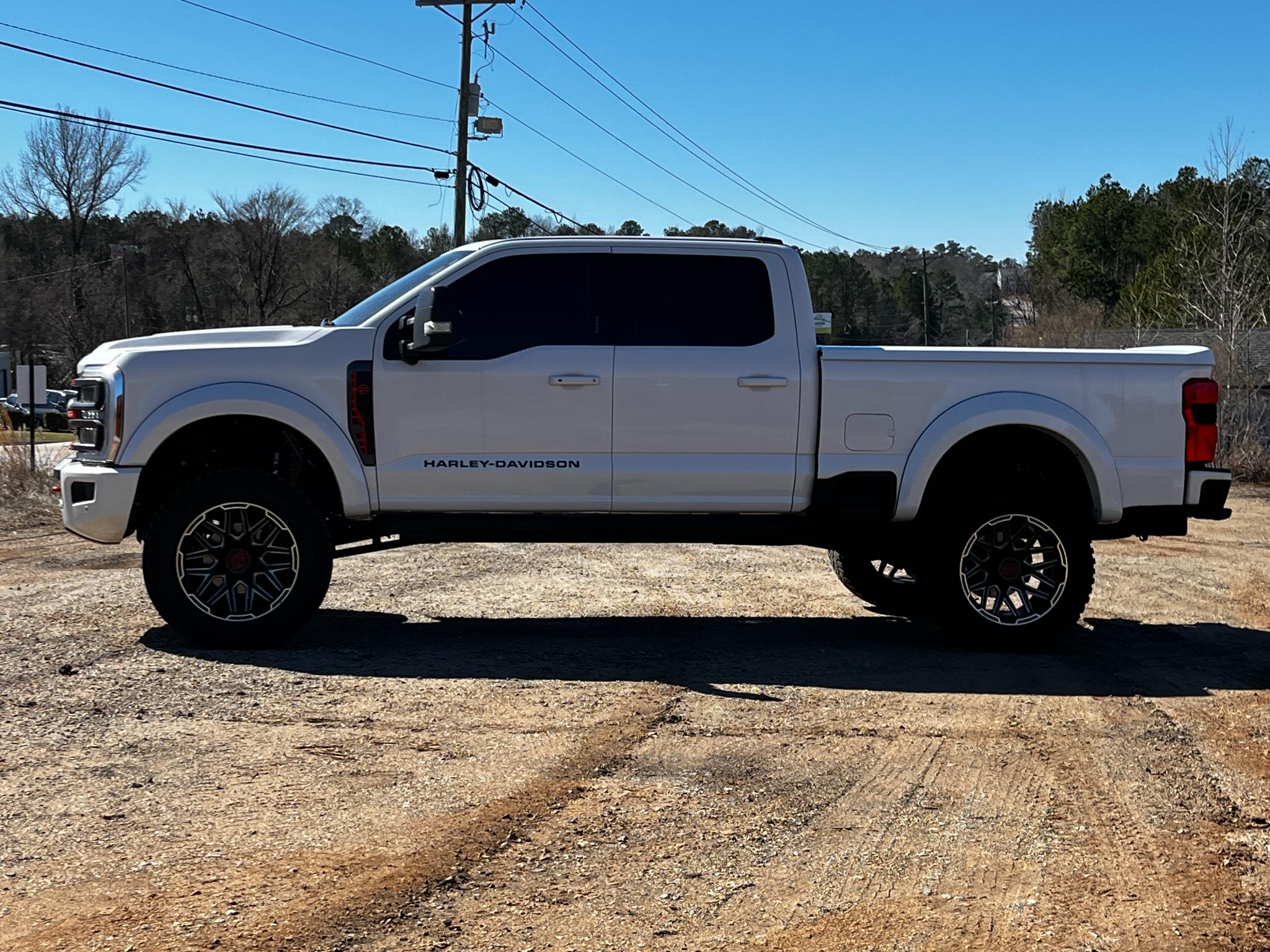 Ford Super Duty F-250 SRW  2024