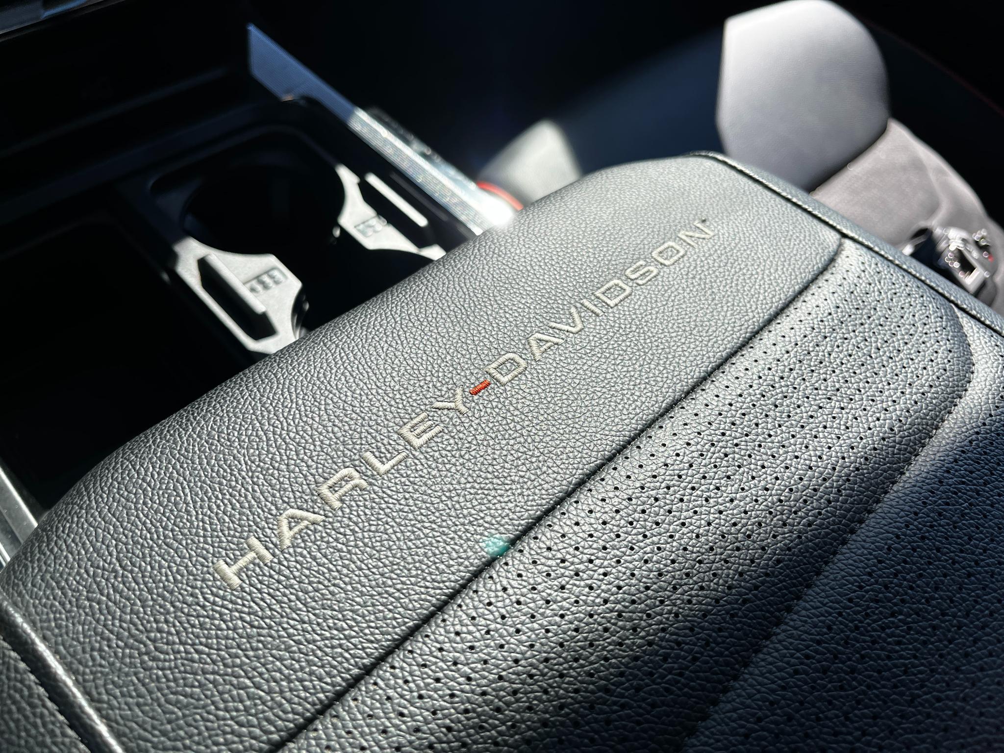 Ford Super Duty F-250 SRW  2024