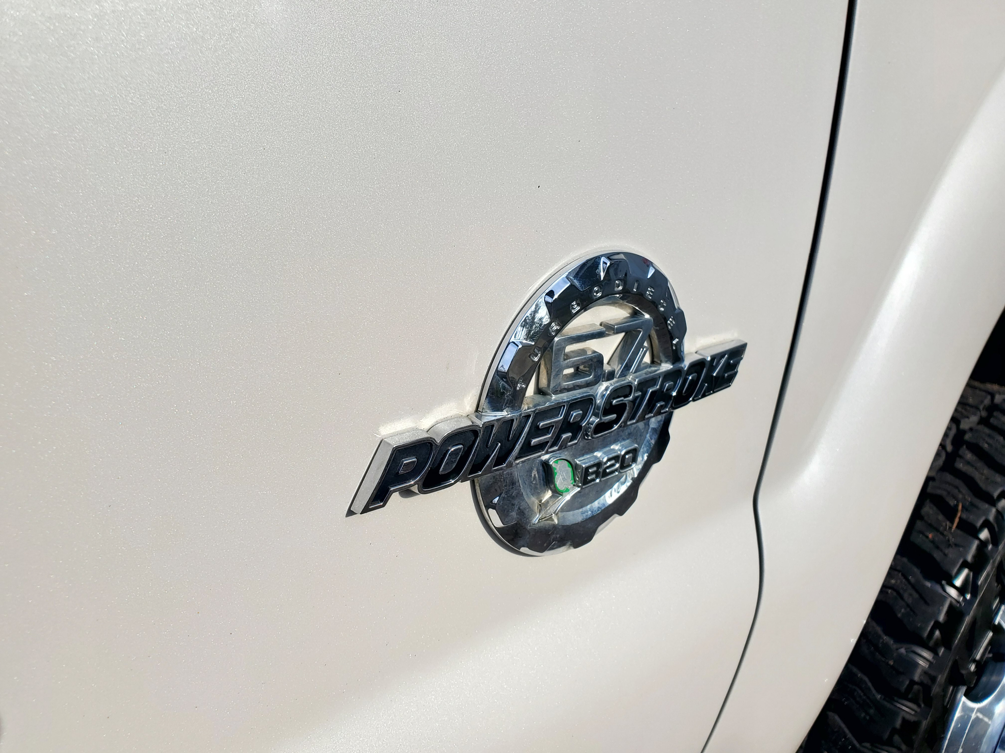 Ford Super Duty F-350 DRW 4WD Crew Cab 172" Lariat 2015