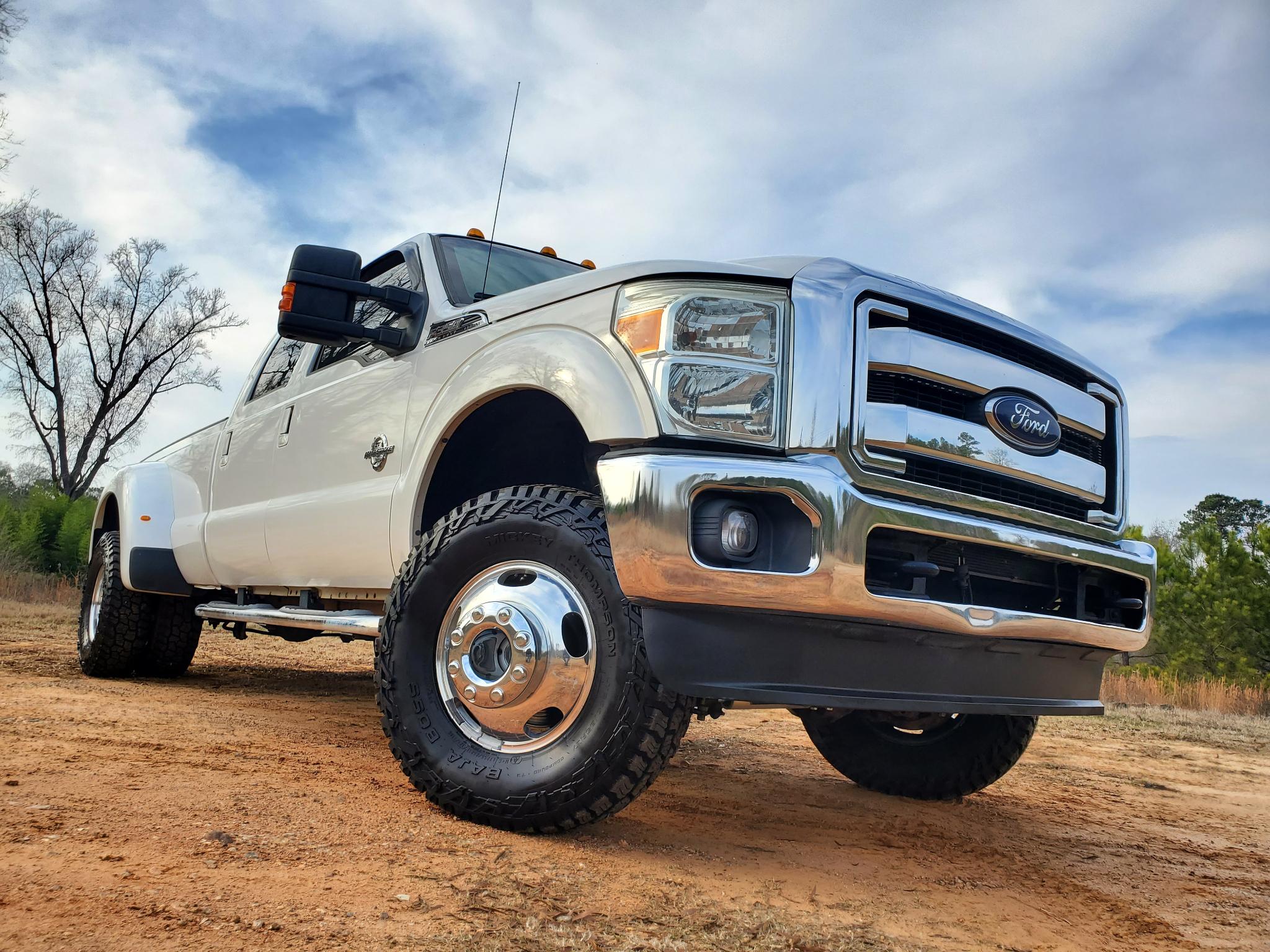 Ford Super Duty F-350 DRW  2015