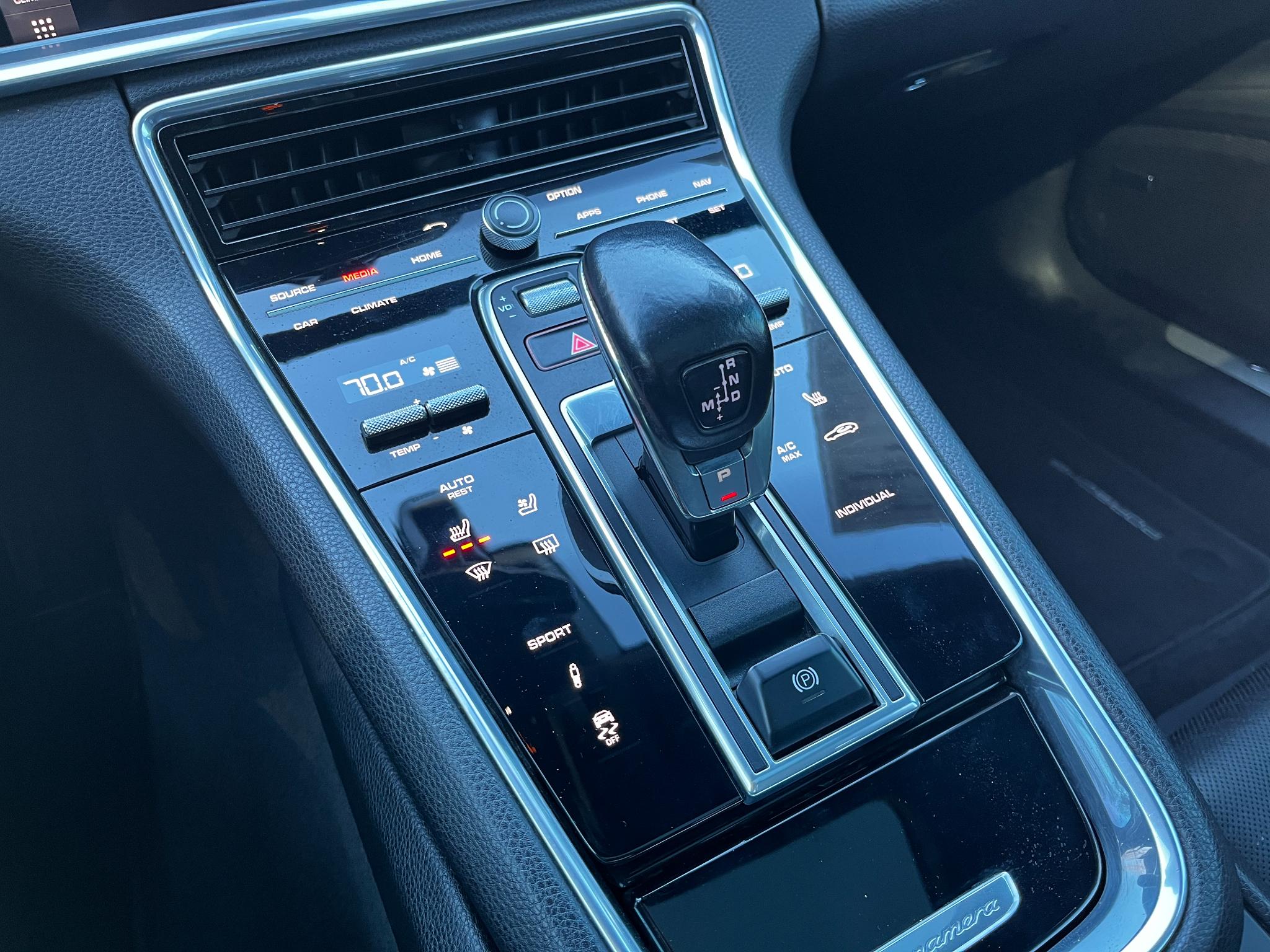 Porsche Panamera 4 2019