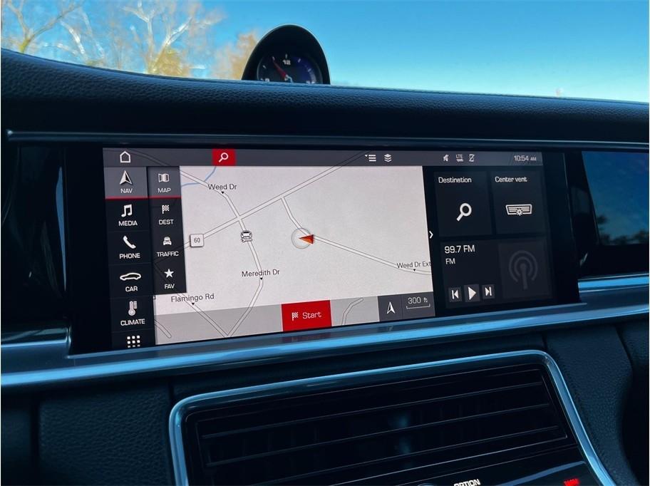 Porsche Panamera 4 2019