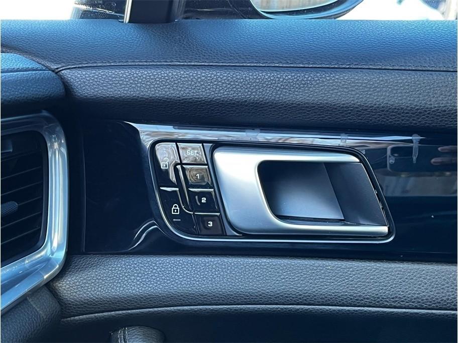 Porsche Panamera 4 2019