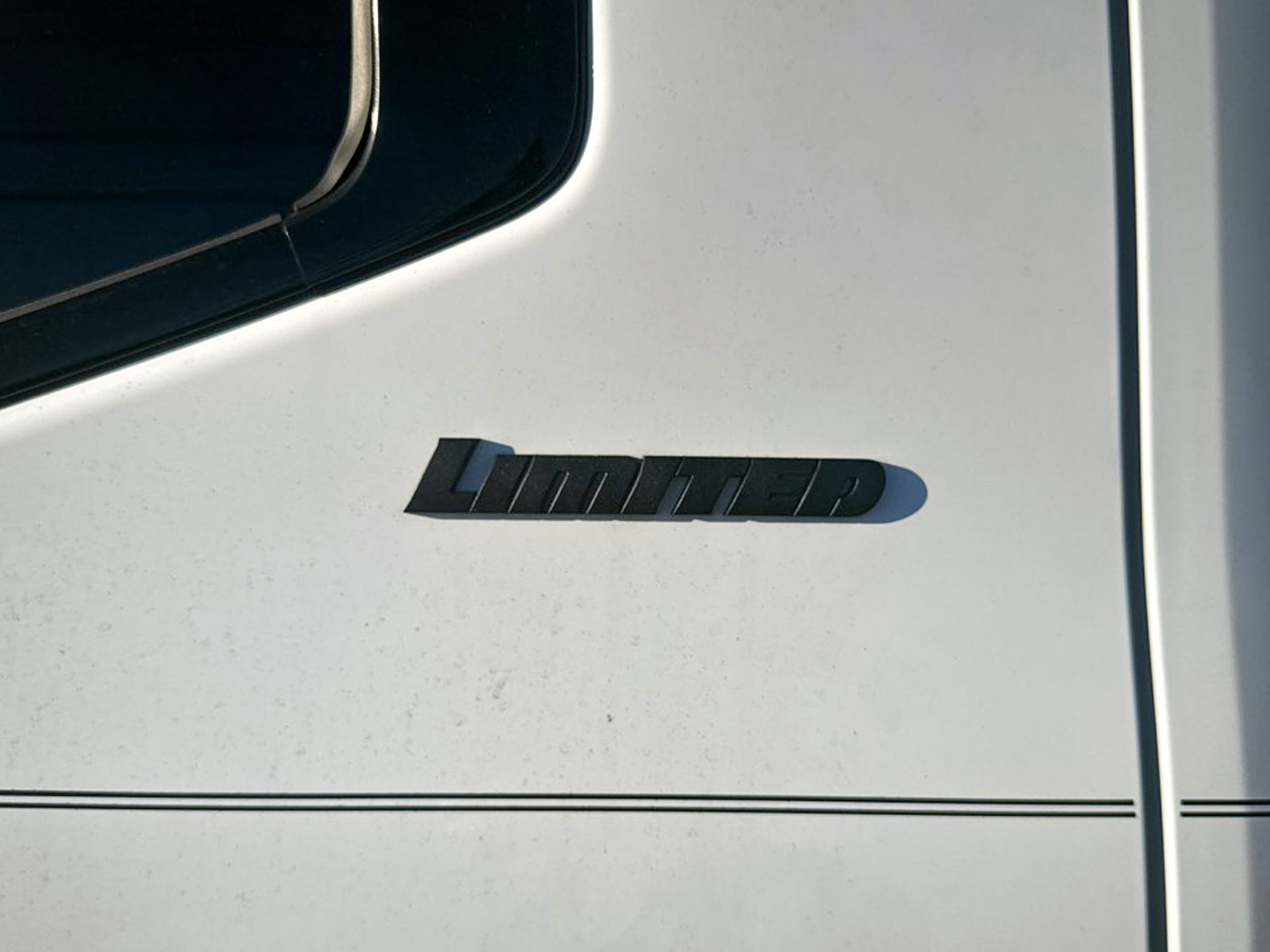 Toyota Tundra 4WD Limited Hybrid CrewMax 5.5' Bed (Natl) 2025