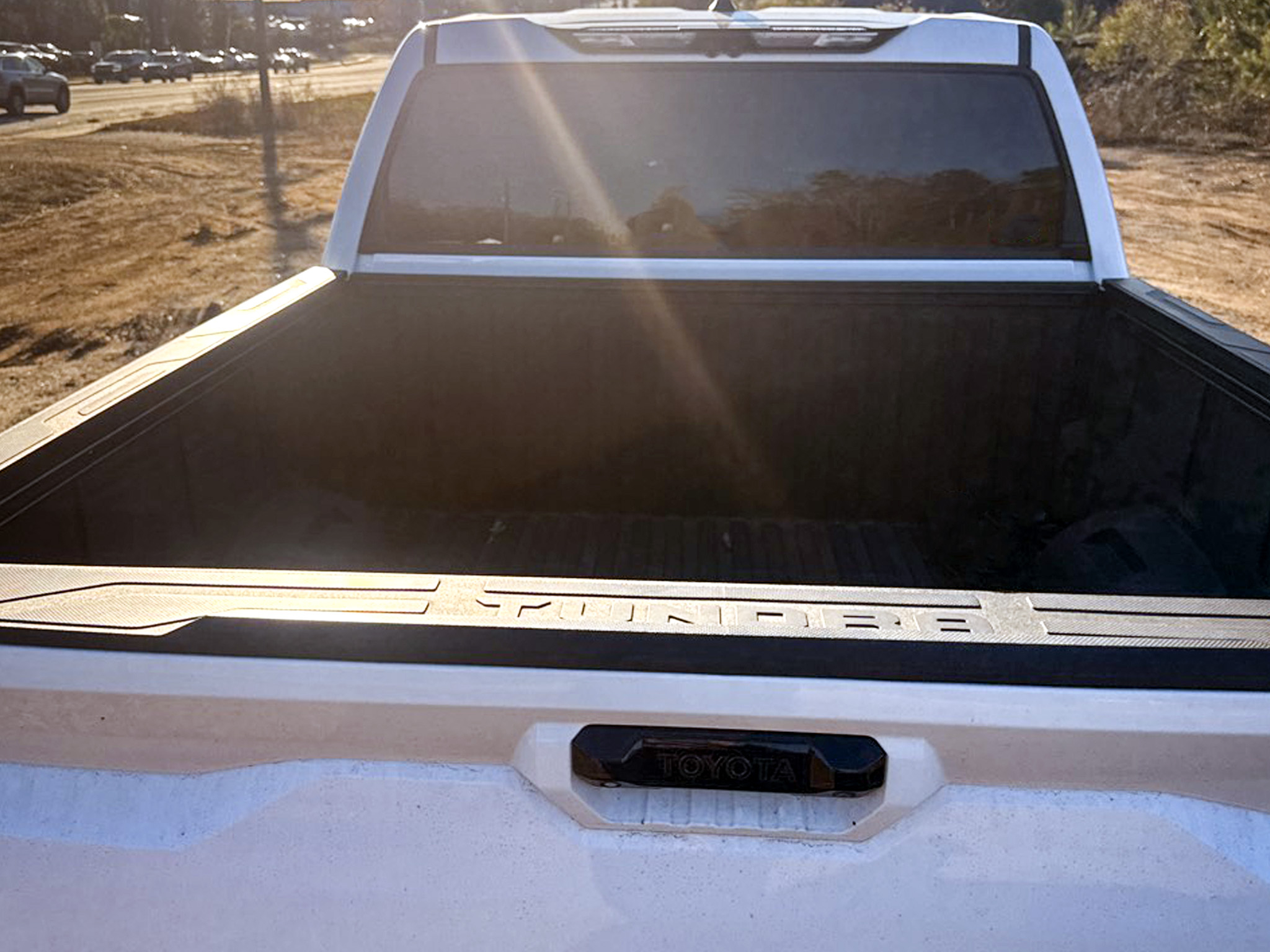 Toyota Tundra 4WD Limited Hybrid CrewMax 5.5' Bed (Natl) 2025