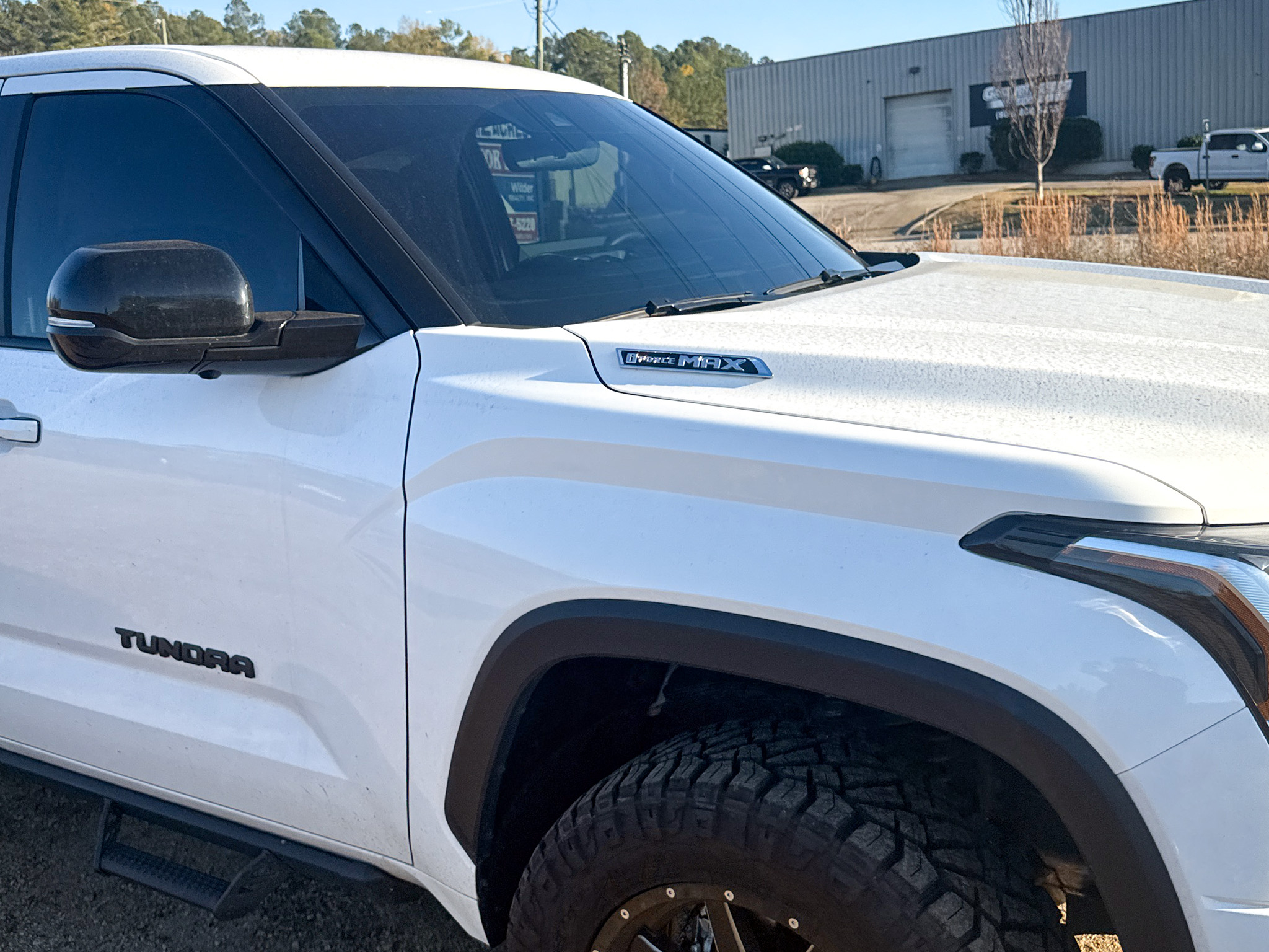 Toyota Tundra 4WD Limited Hybrid CrewMax 5.5' Bed (Natl) 2025