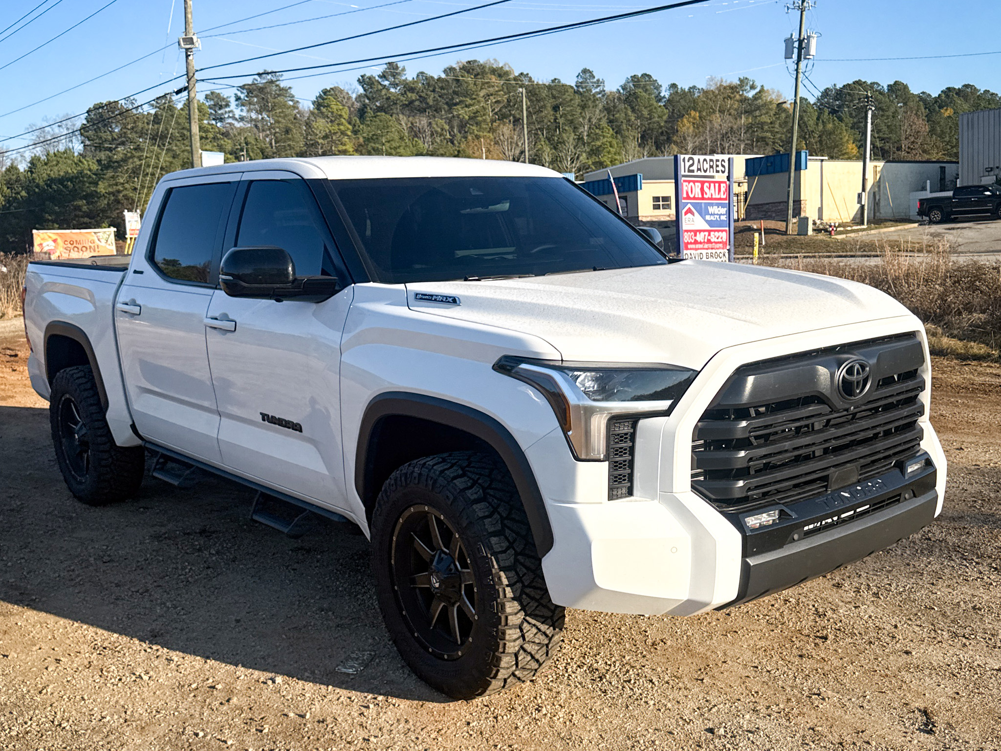 Toyota Tundra 4WD Limited Hybrid CrewMax 5.5' Bed (Natl) 2025