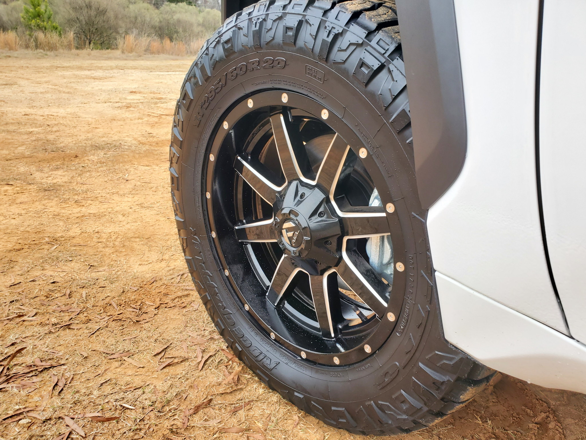 Toyota Tundra 4WD  2025