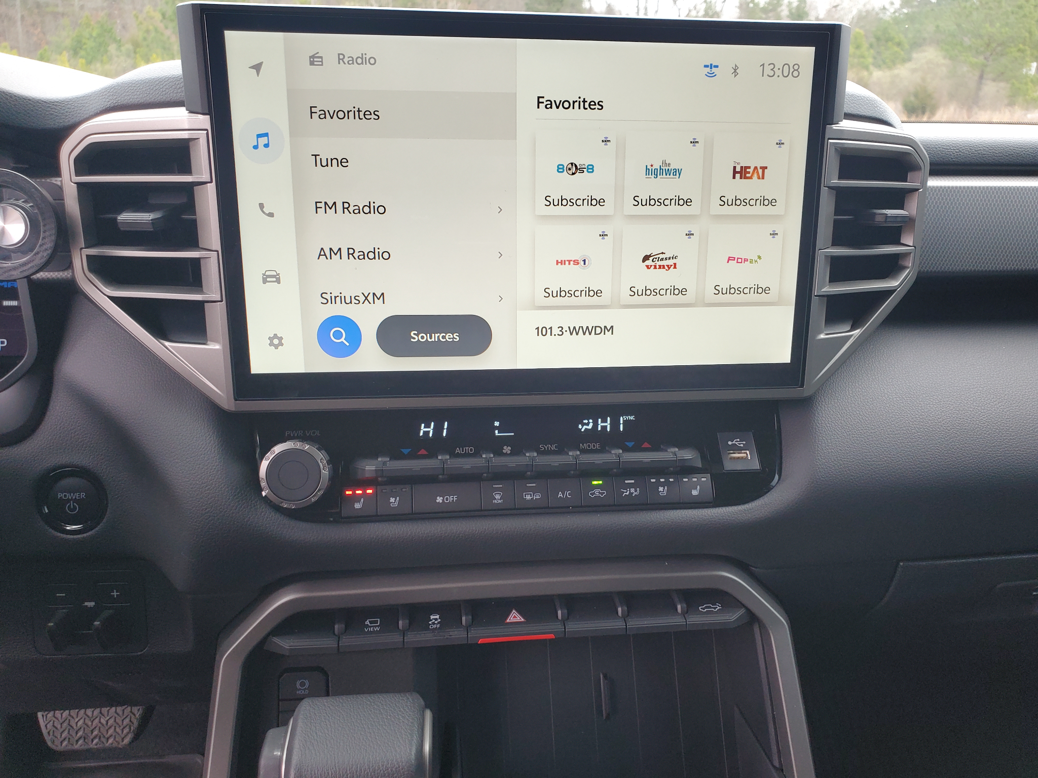 Toyota Tundra 4WD  2025