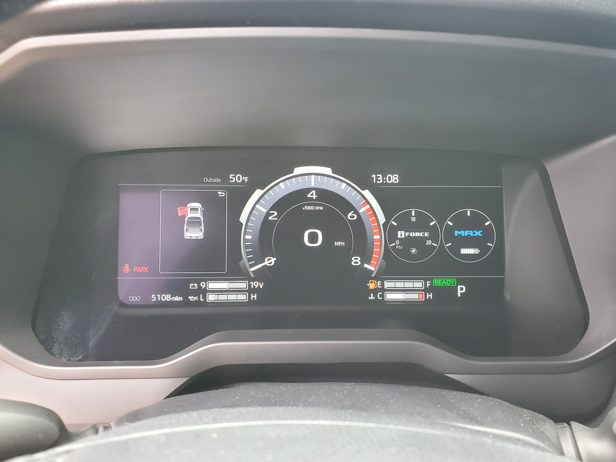 Toyota Tundra 4WD  2025